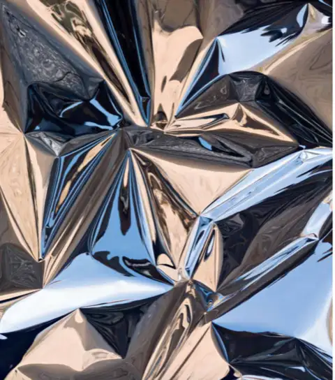 Mona Kuhn, AD 14507, 2014