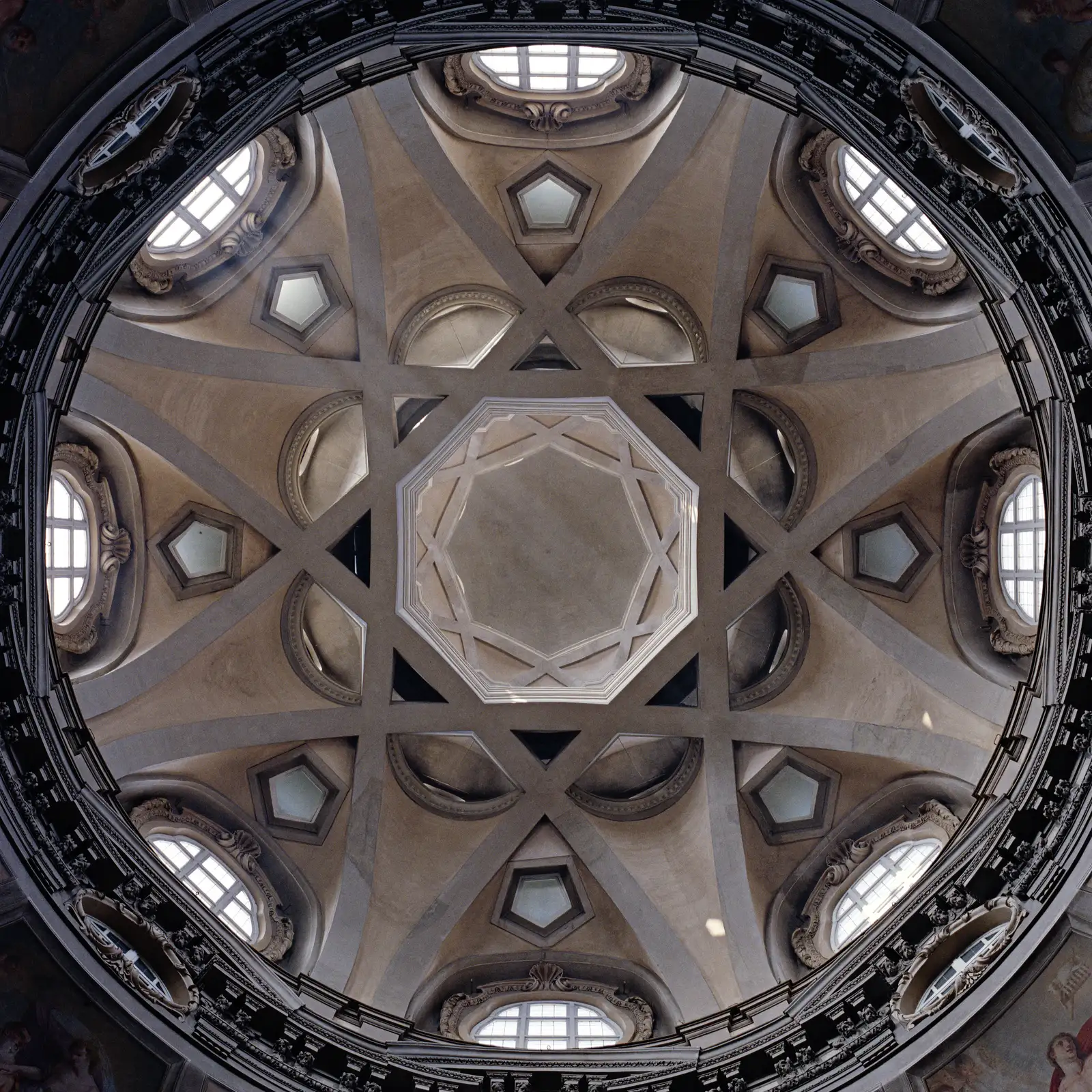 David Stephenson, Dome #6907 San Lorenzo, Turin, Itally, 1993