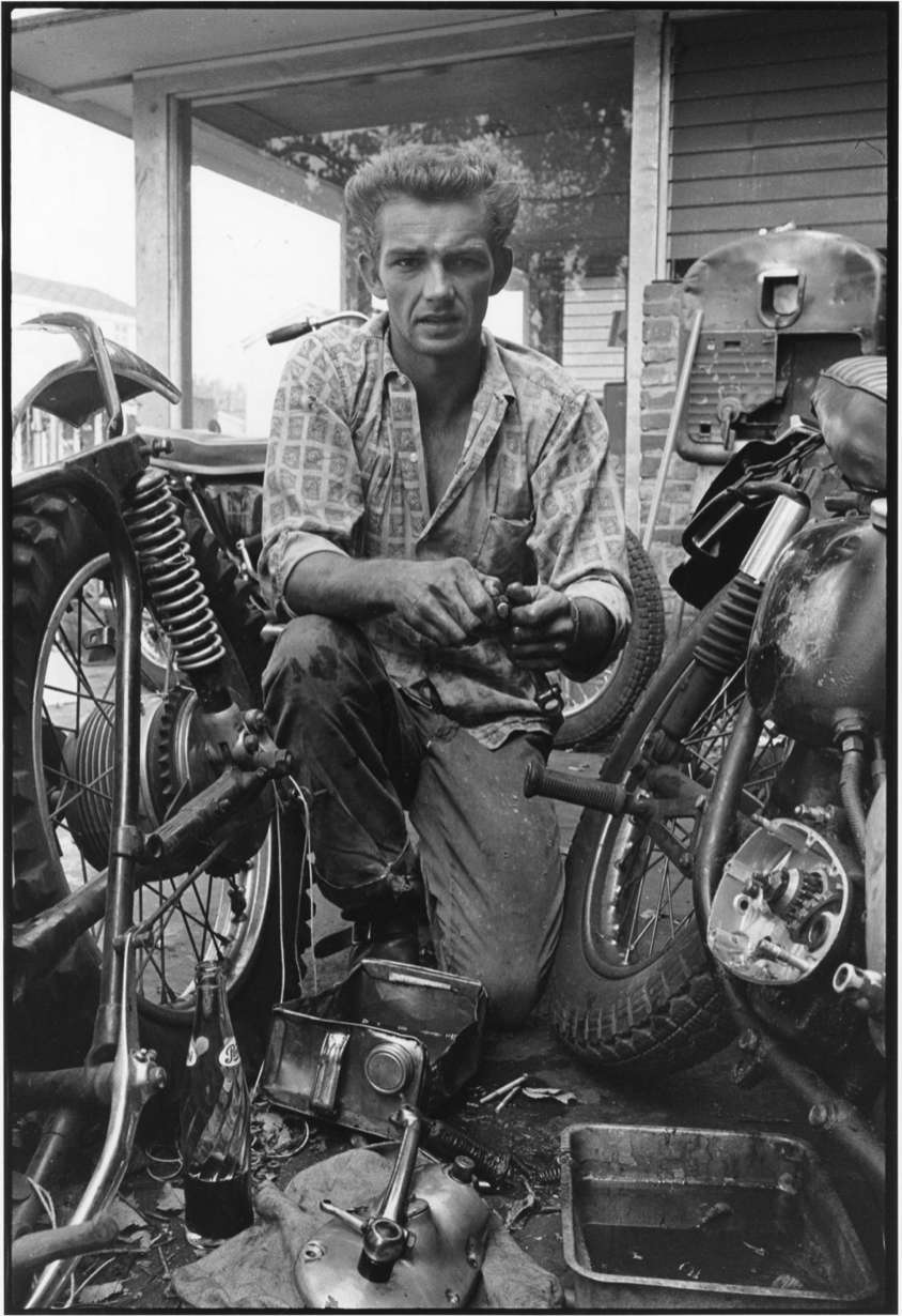 Danny Lyon, Broken Gear Box Spring, New Orleans, The Bikeriders Portfolio, 1964