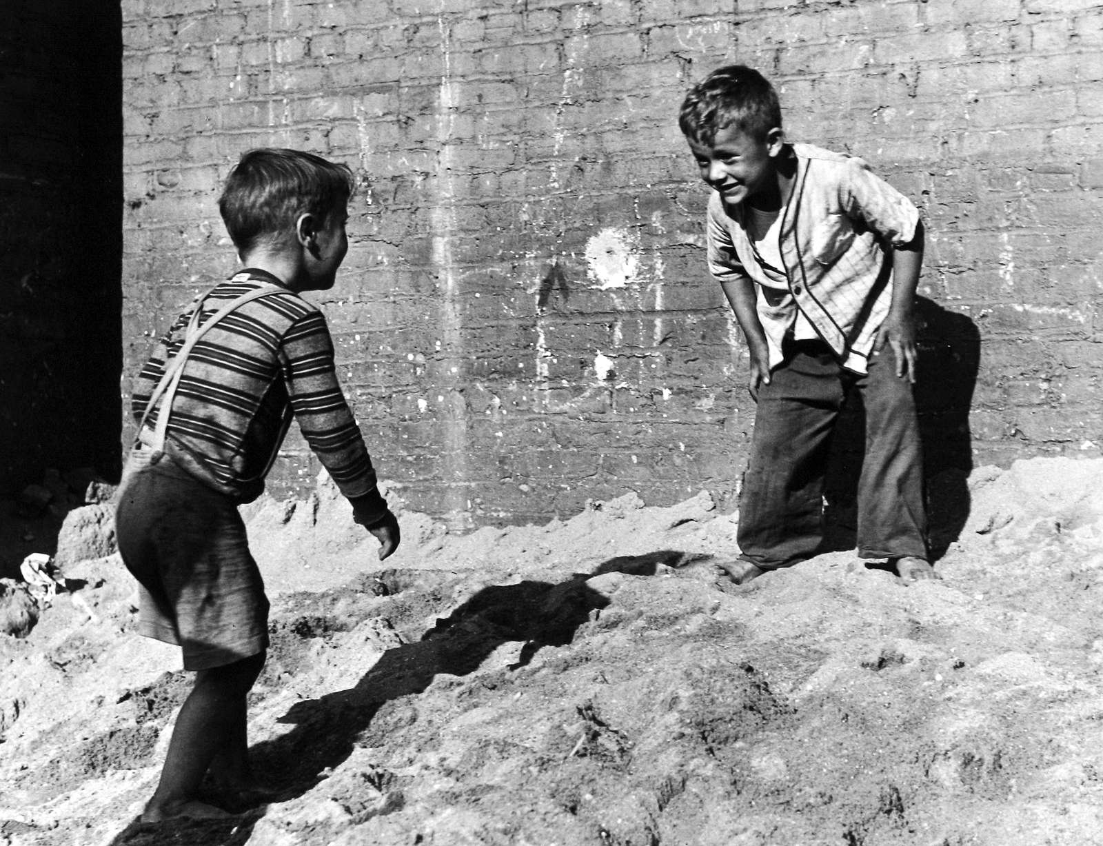 Arthur Leipzig, King of the Hill, 1943