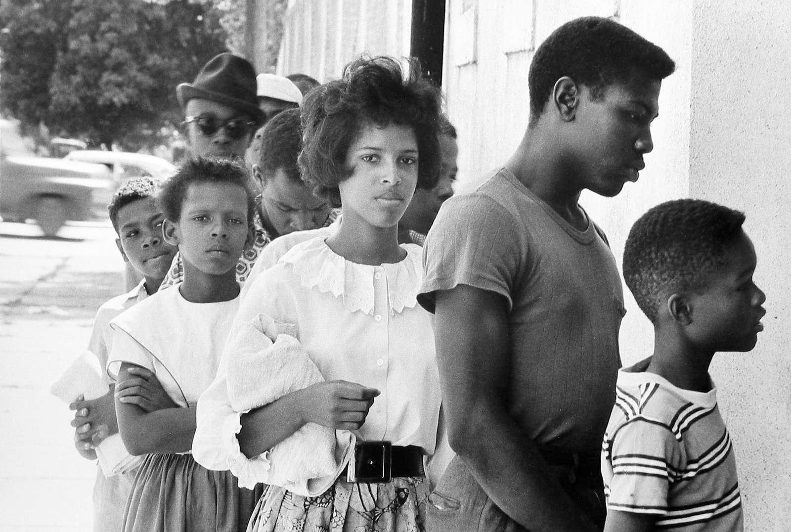 Danny Lyon, Demonstrations at an "all-white" swimming pool in Cairo, Illinois, 1962