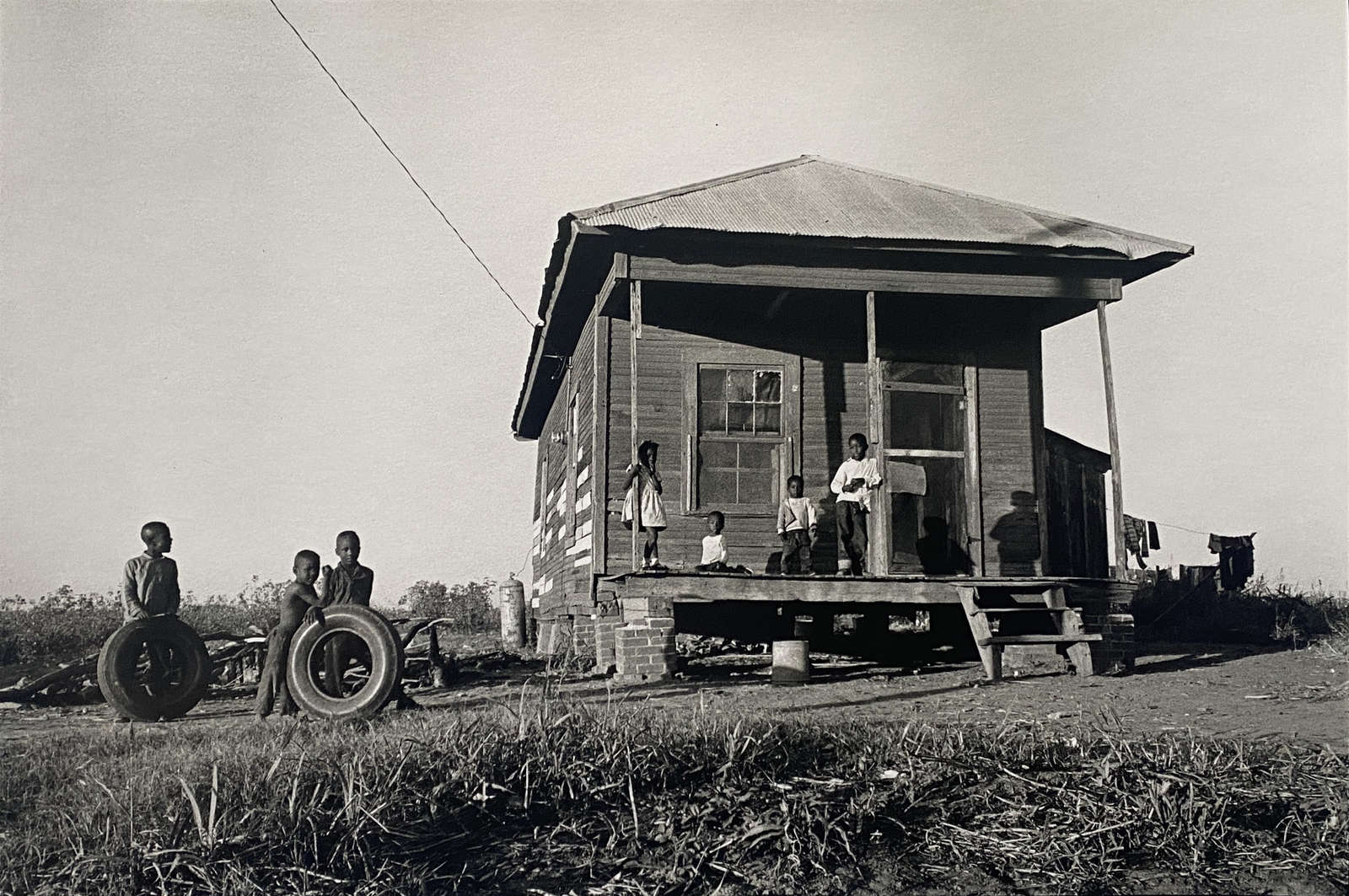 Danny Lyon, Civil Rights Series (Kids on Porch), 1963