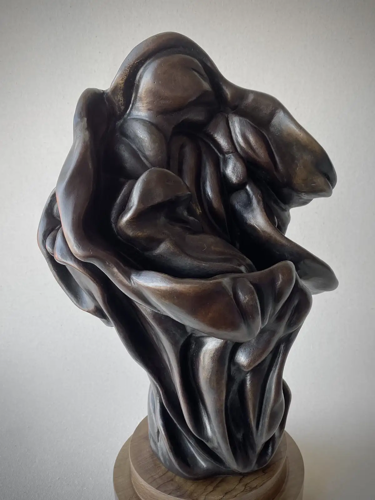 Richard Stone, the ancient principle (mother and child), 2022, bronze, patina, mounted on a hand finished mahogany base, 44 x 24 x 24 cm