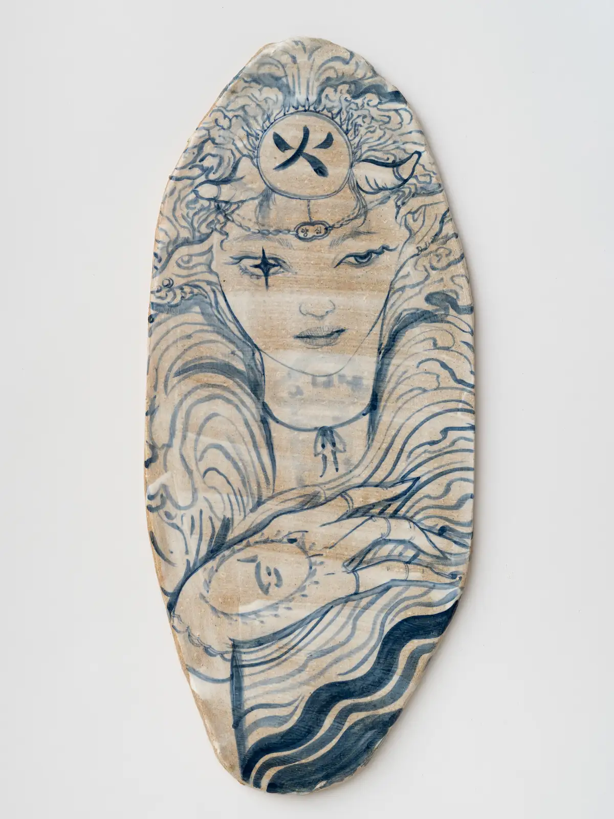 Tae Kim, '일렁(waves)', 2022. Ceramic, 41.5 x 18 cm.