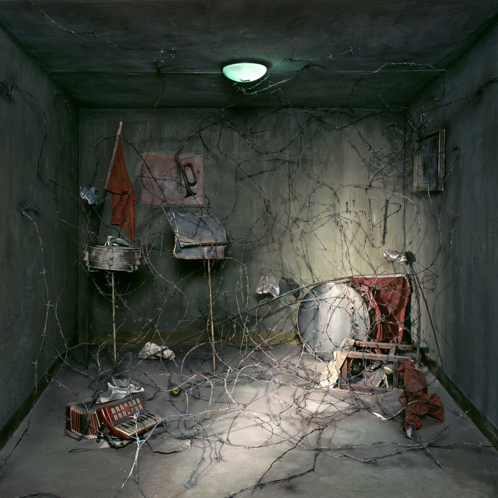 Chen Wei, Cage or Sonata, 2008