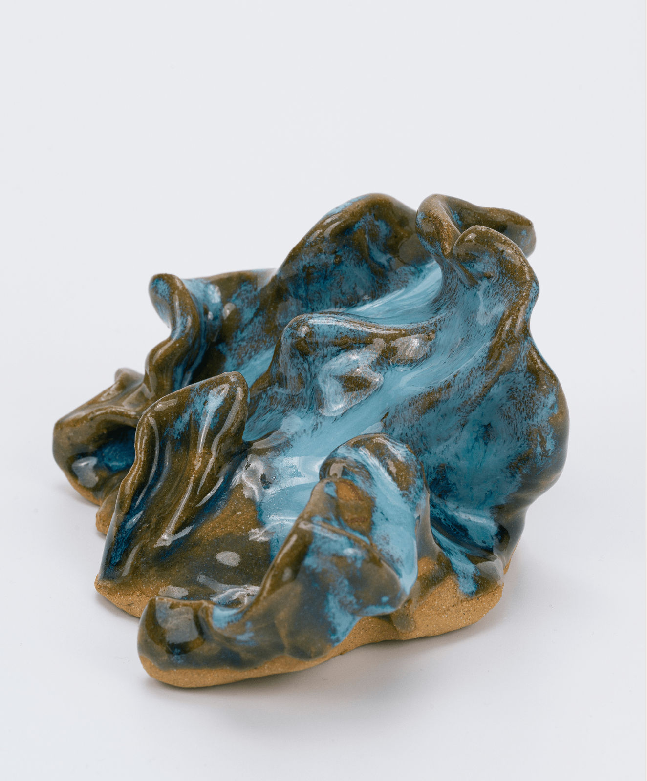 Zoë Marden, seaslugyslurpitup, 2023