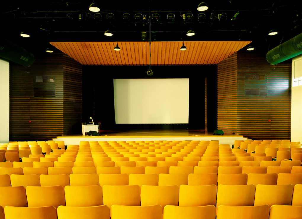 Shao Yinong and Muchen, Tongji, 2004