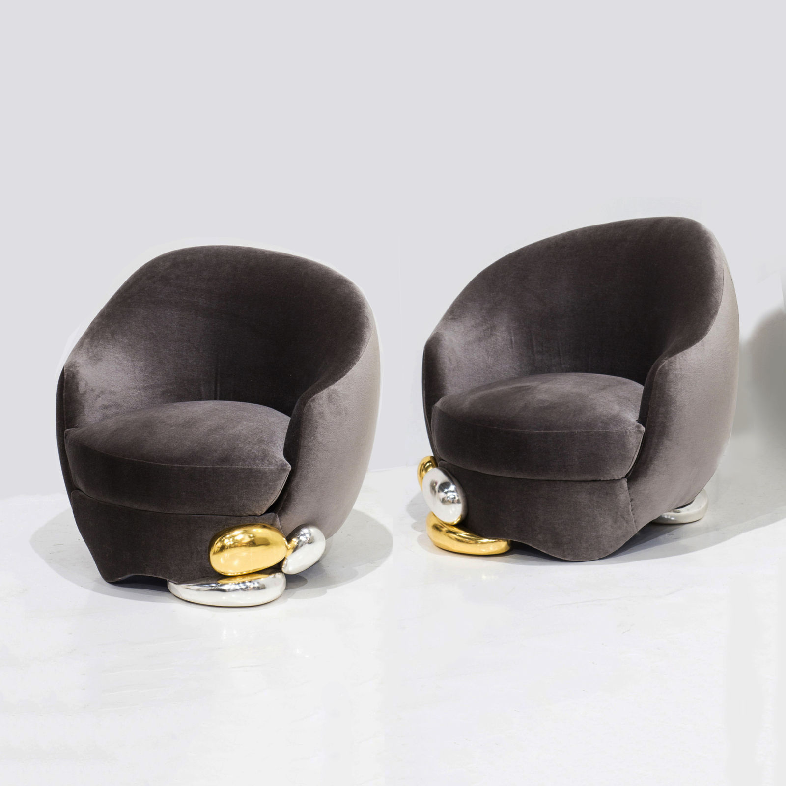 Mattia Bonetti, Ontario Chair, 2015