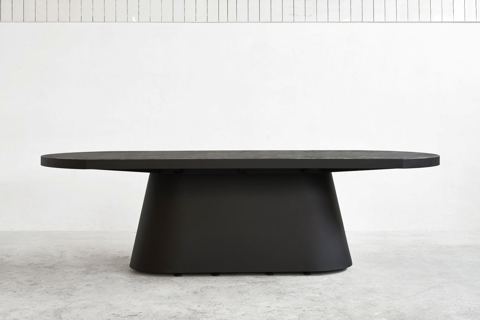 Marcin Rusak, Flora Table 274, 2018