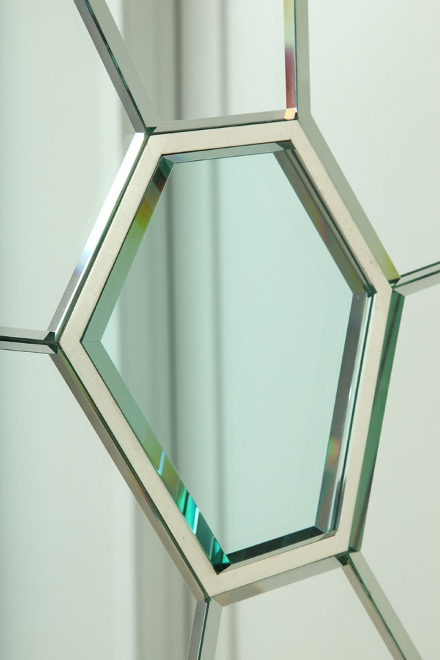 Hubert Le Gall, Carafon Mirror, 2012