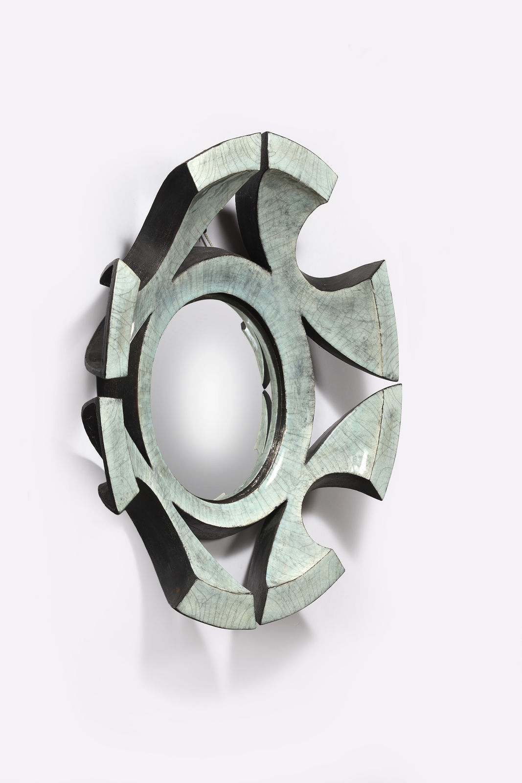 François Salem, Sorcière Mirror, 2025