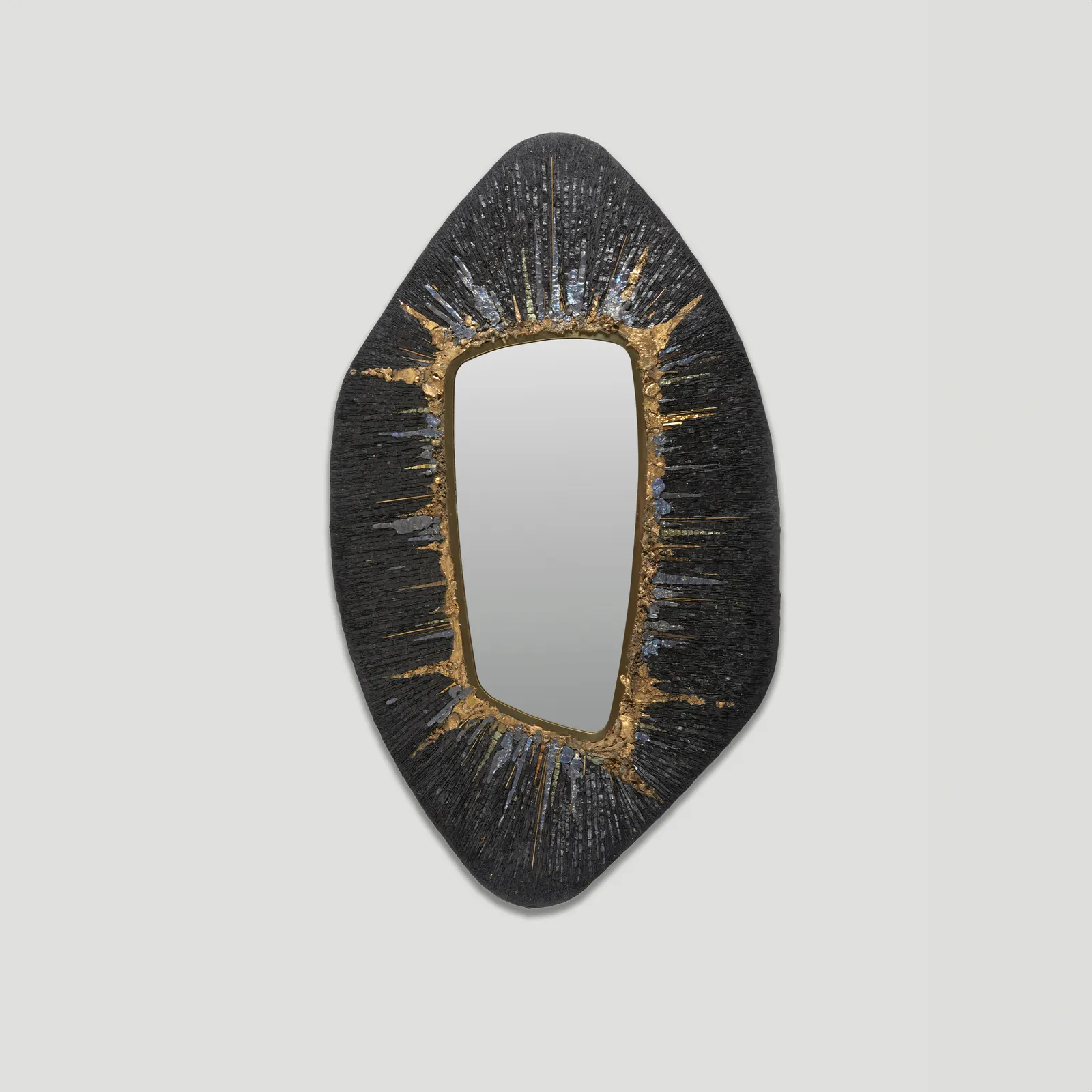 Béatrice Serre, Black Sun Mirror, 2020
