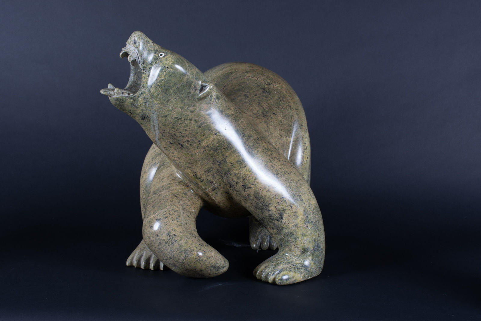 Adamie Ashevak, Polar Bear / ours polaire, 1997