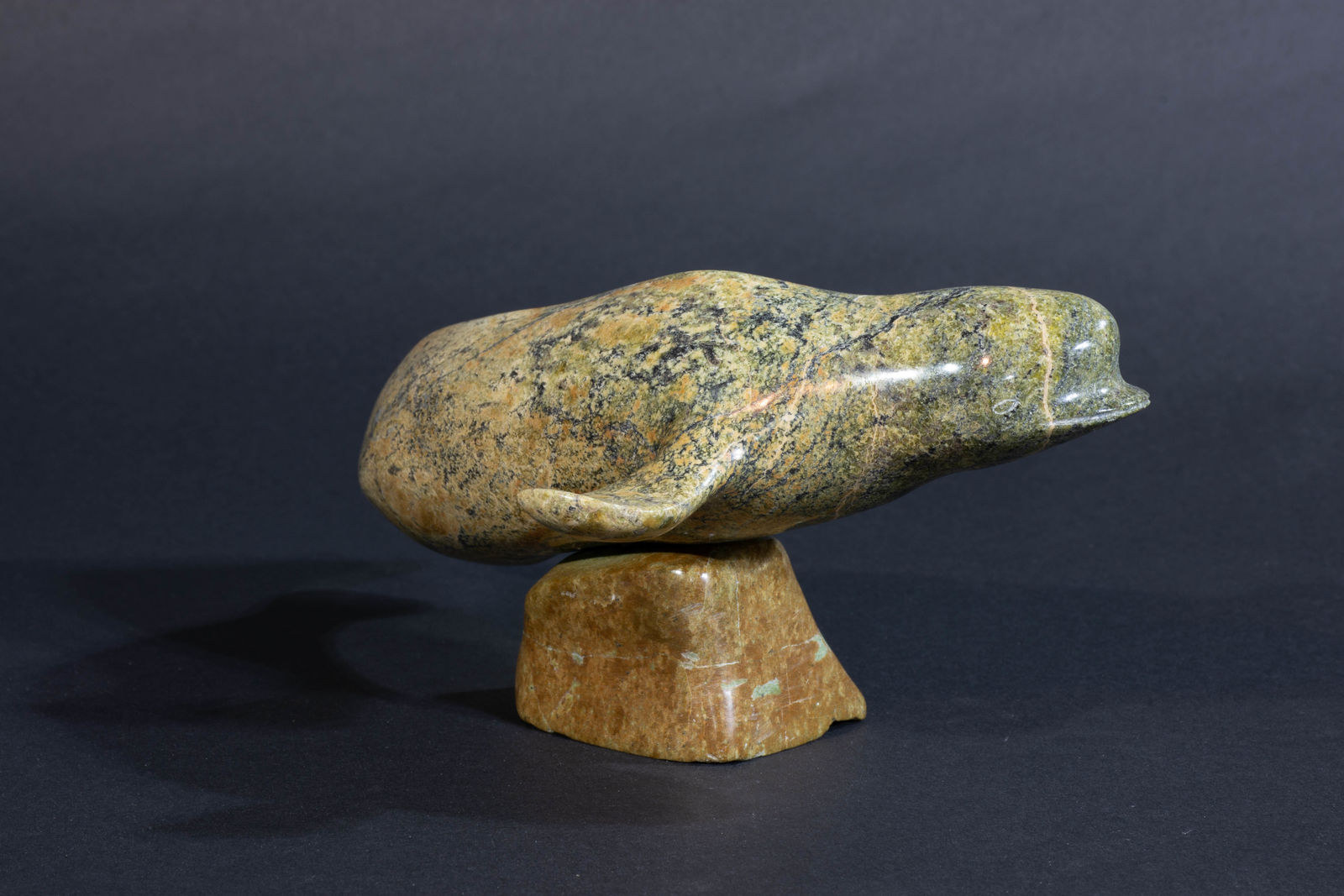 Joanasie Korgak, Beluga, ca. 1995