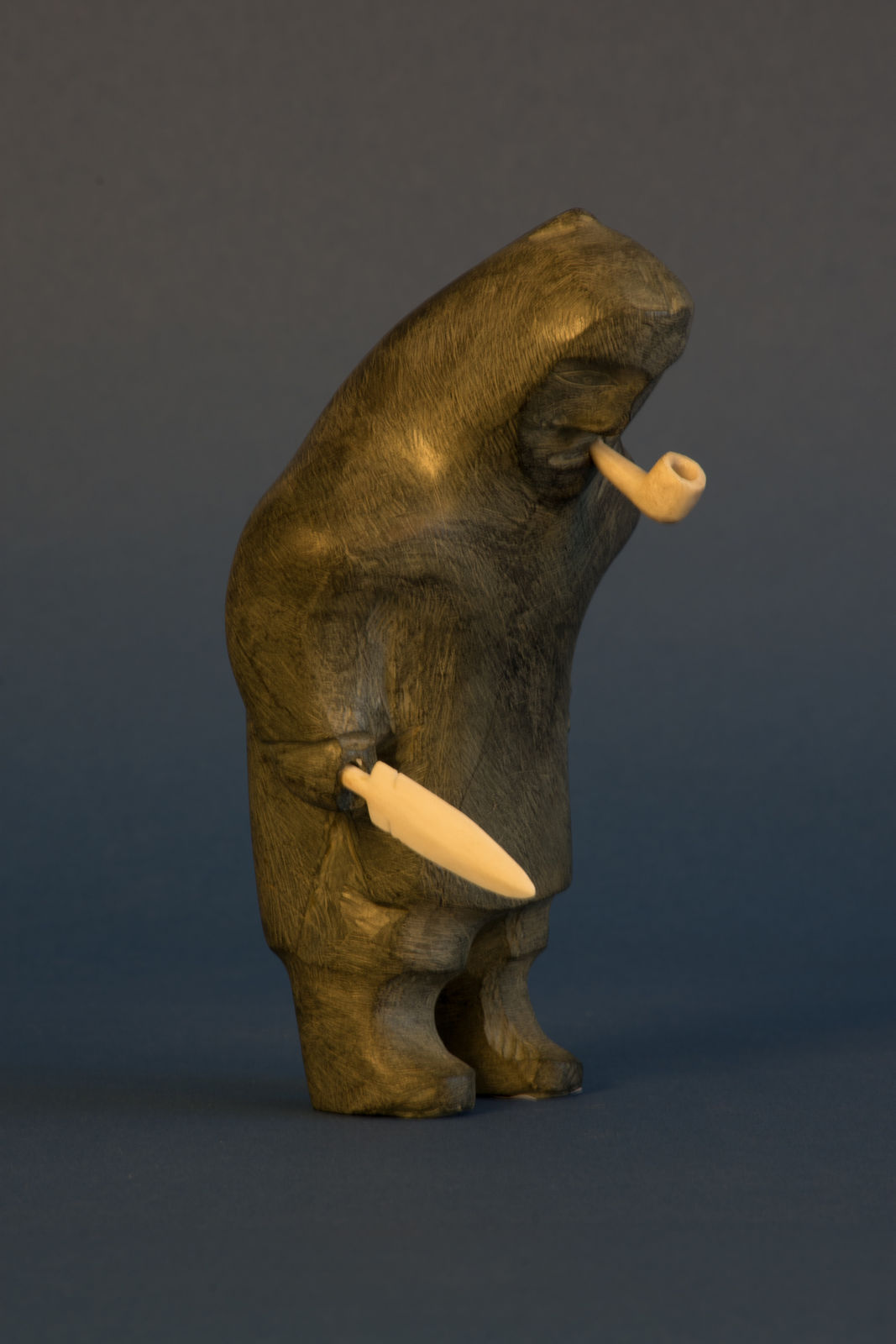 George Tataniq, Inuk With Pipe / fumeur, ca. 1975