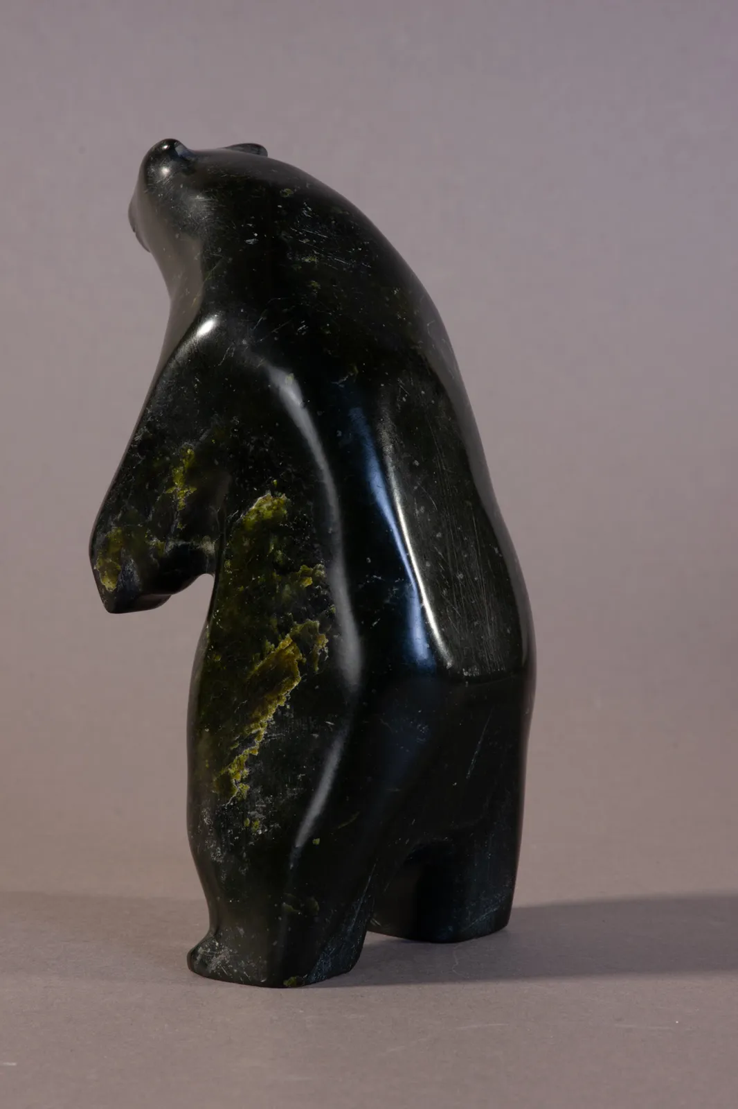 Nook Nuqingaq, Standing Bear / ours debout, ca. 1980