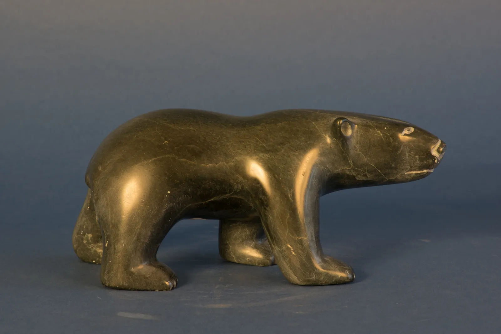 Siutapik Ragee, Polar Bear / ours polaire, ca. 2015