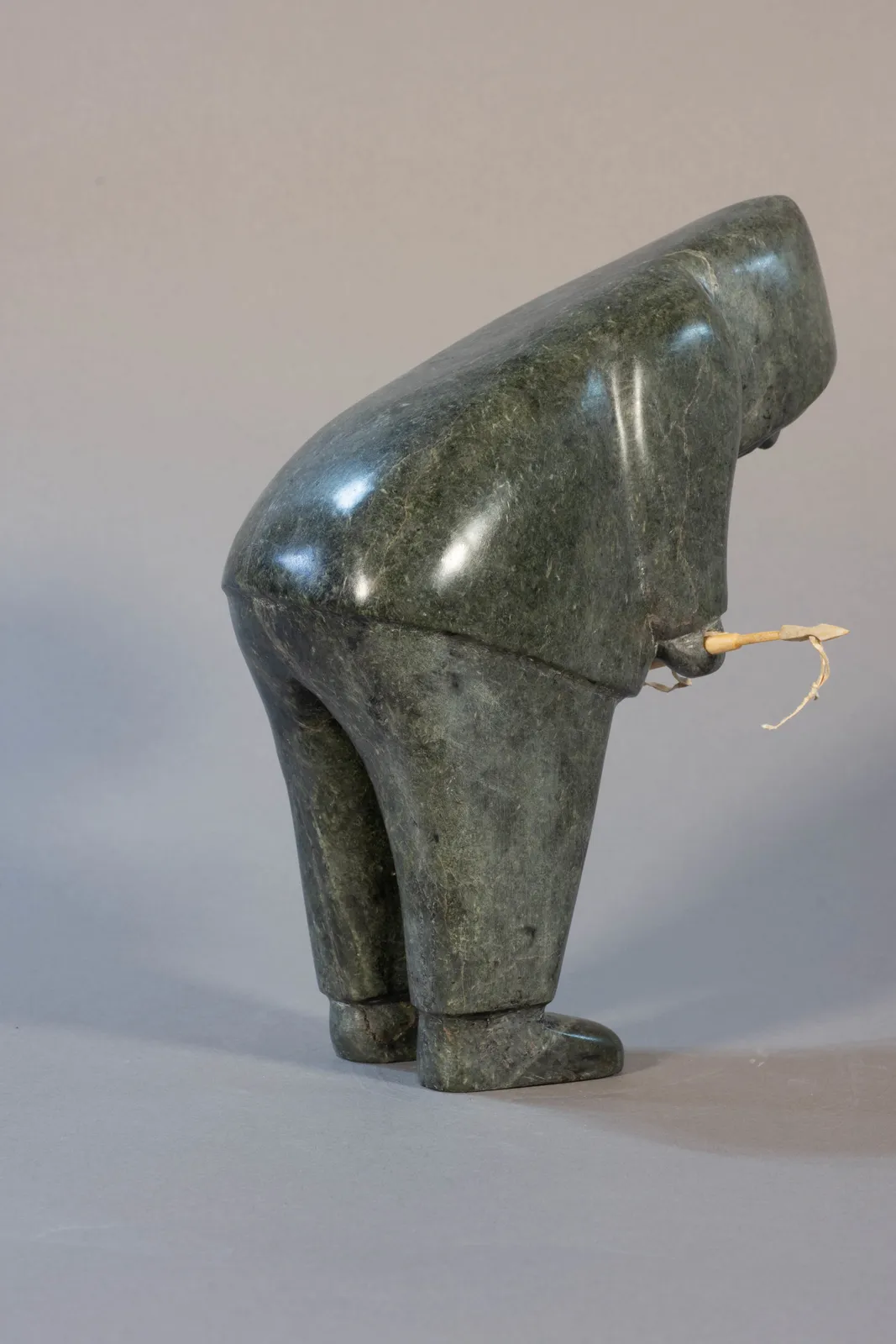 Isa Oomayoualook, Inuk at Seal Hole / Chasseur, ca. 1965