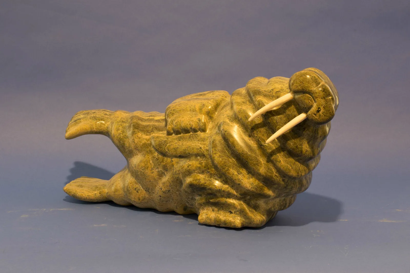 Padlaya Qiatsuq, Basking Walrus / Morse, ca. 1990