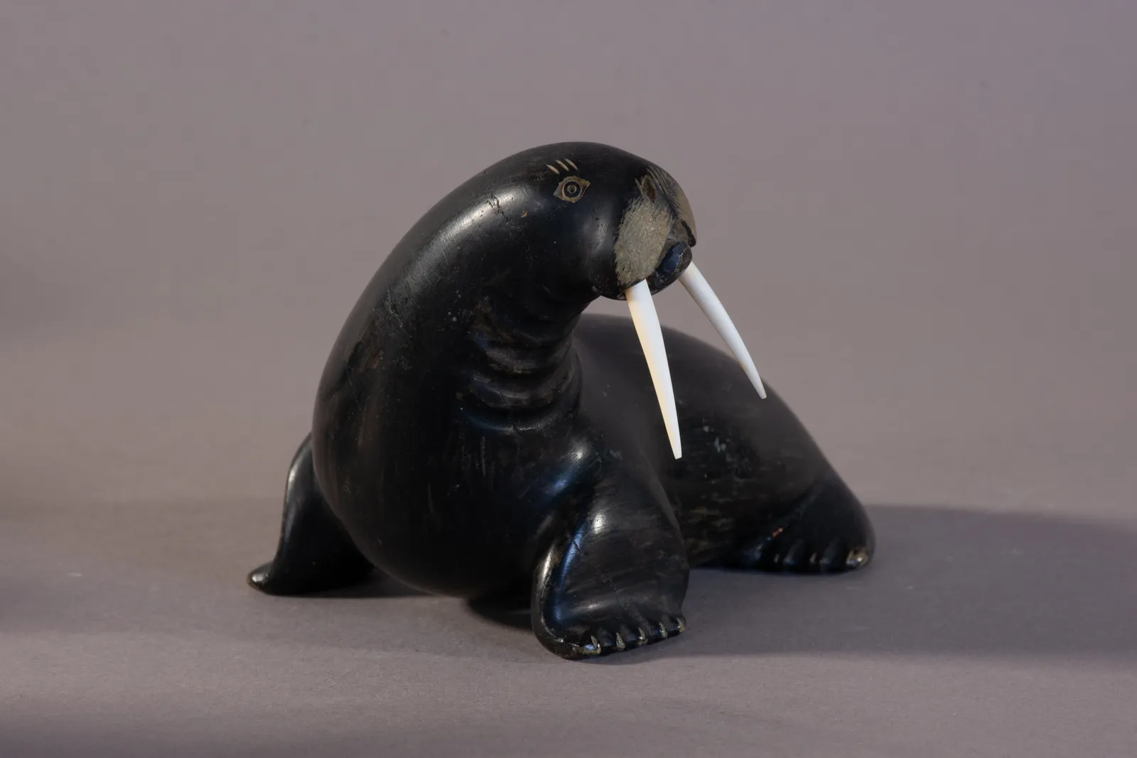 Nalenik Temela, Walrus / morse, ca. 1965
