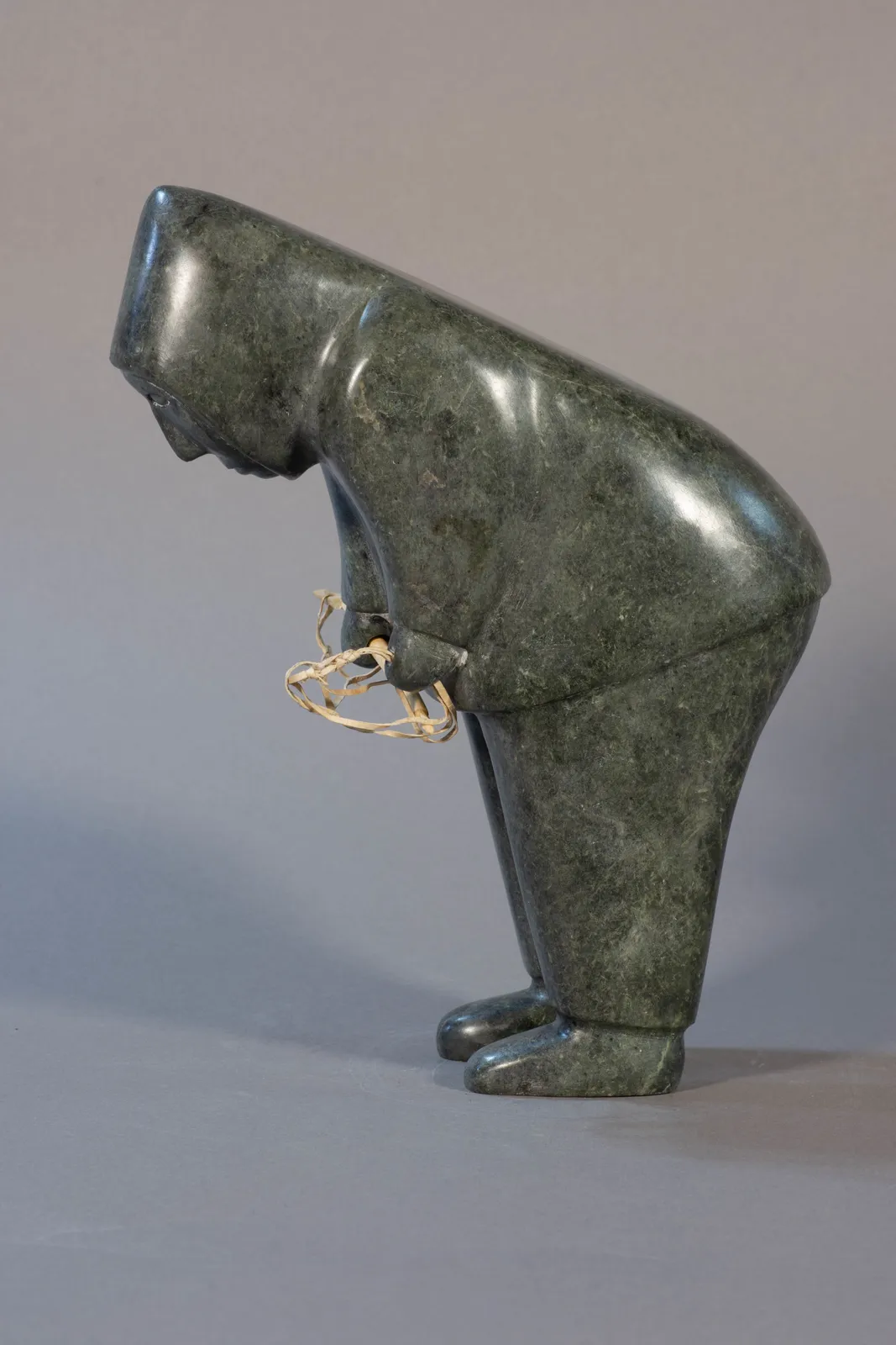 Isa Oomayoualook, Inuk at Seal Hole / Chasseur, ca. 1965