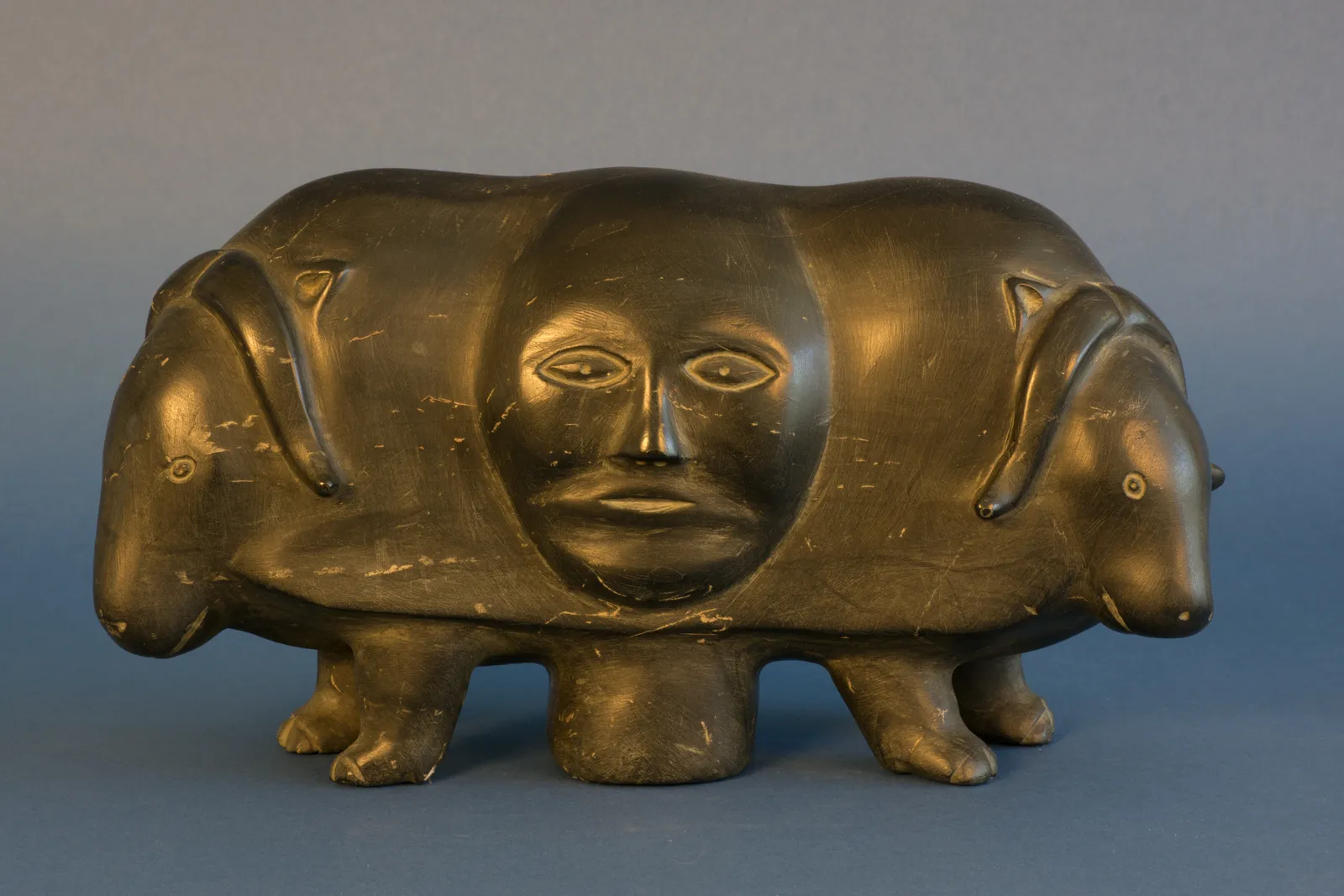 Mathew Aqigaaq, Muskox Shaman / shaman boeuf musqué, ca. 1980