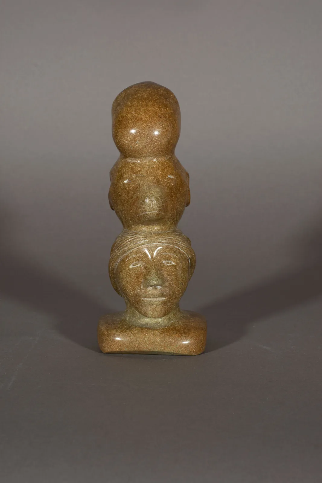 Kapik Kolola, Totem, ca. 1972