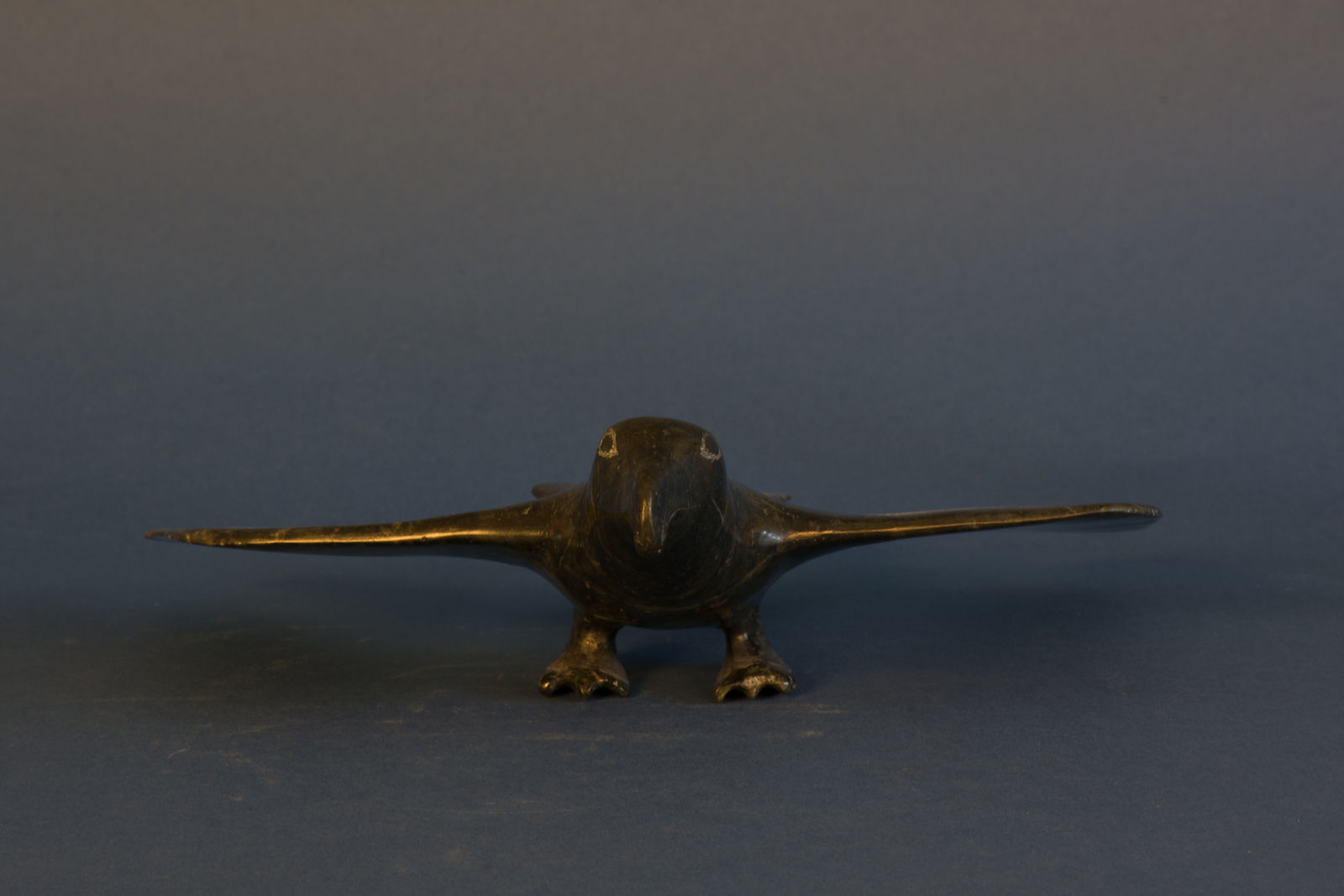 Paulassie Pootoogook, Bird / oiseau, 2002