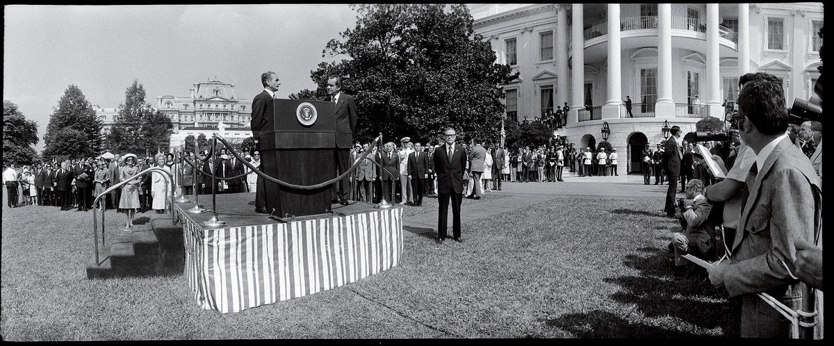 David Burnett, Shah Mohammad Reza Pahlavi with President Richard Nixon at the State Arrival Ceremony, South Lawn, White House. Washington, D.C., July 24, 1973
