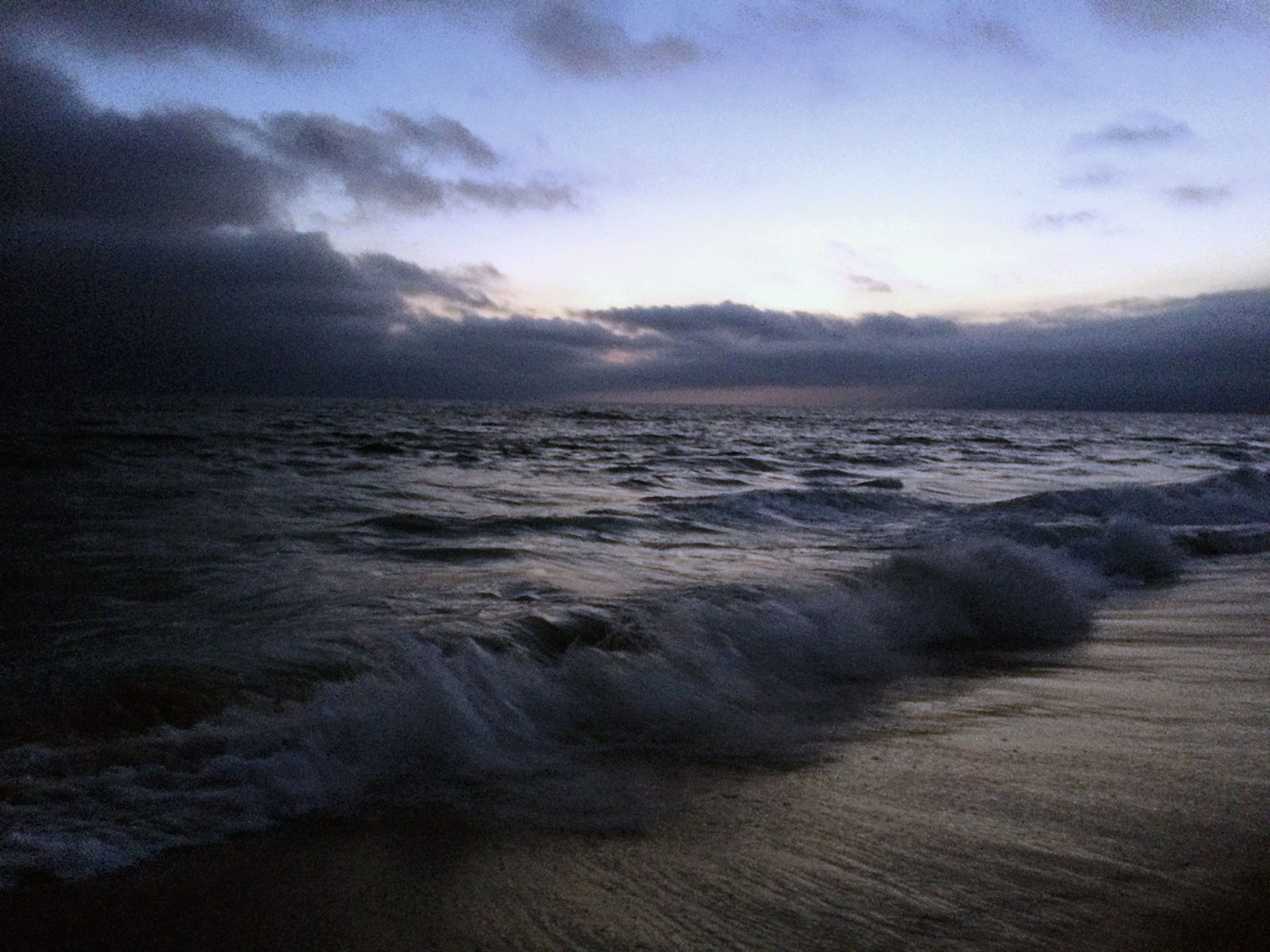 Arash Fayez, Pacific Ocean at twilight, 2017