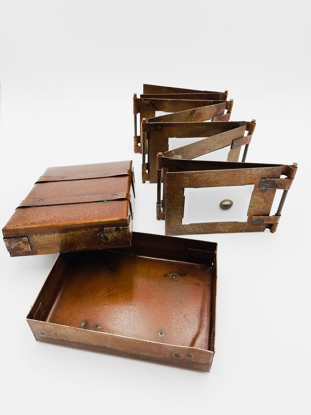 Kristina McComb, 6 Panel - Manufactured Autonomy: Archive of Flukes, Products of Coincidence