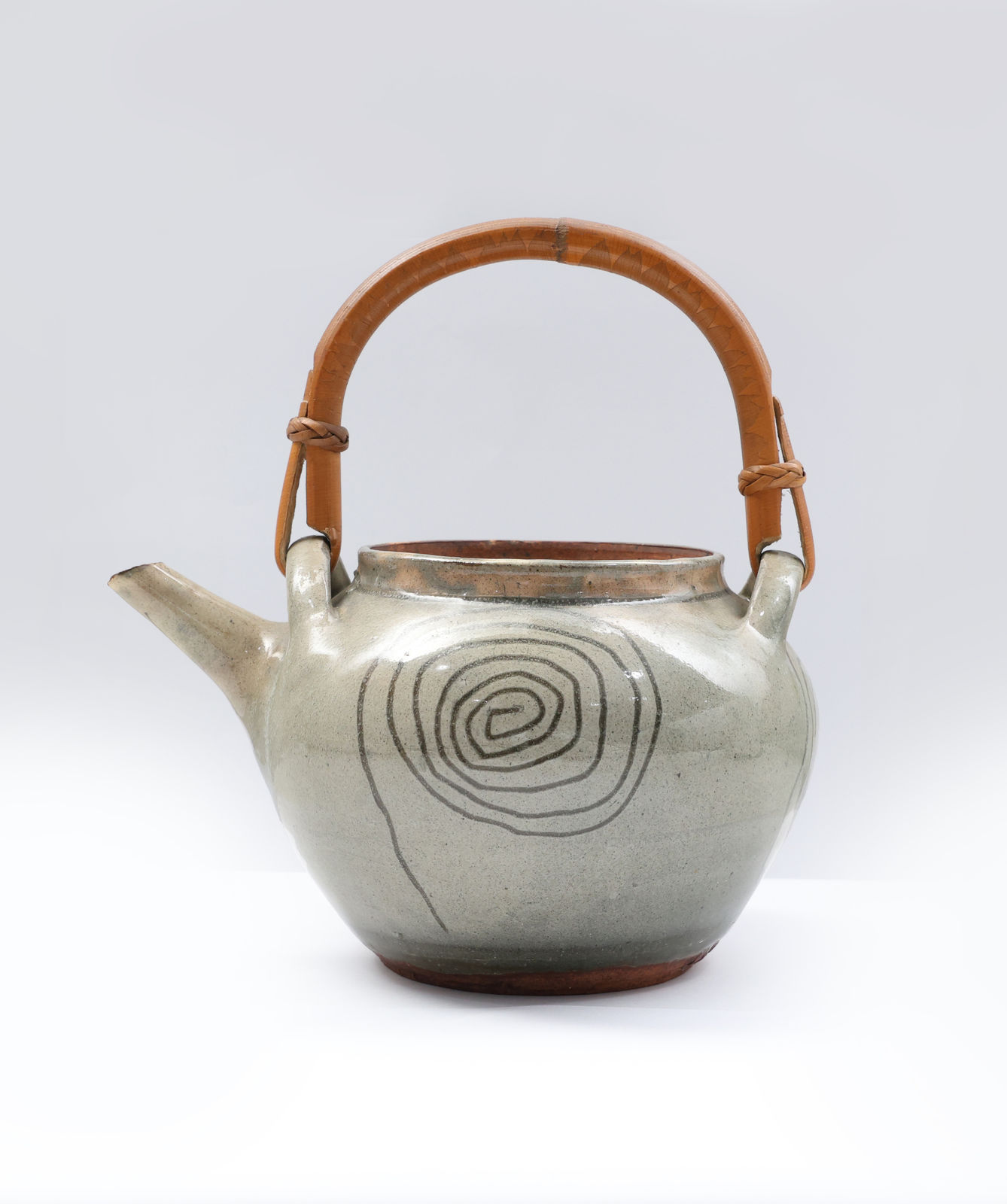 Ladi Kwali, Teapot