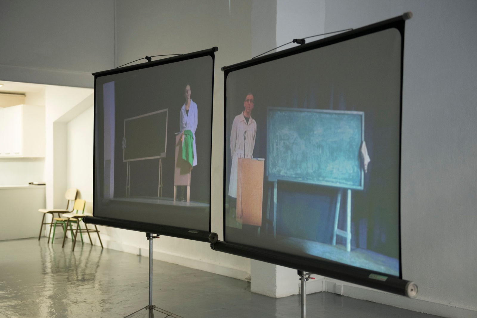 Jordi Colomer, Lessons, 2017