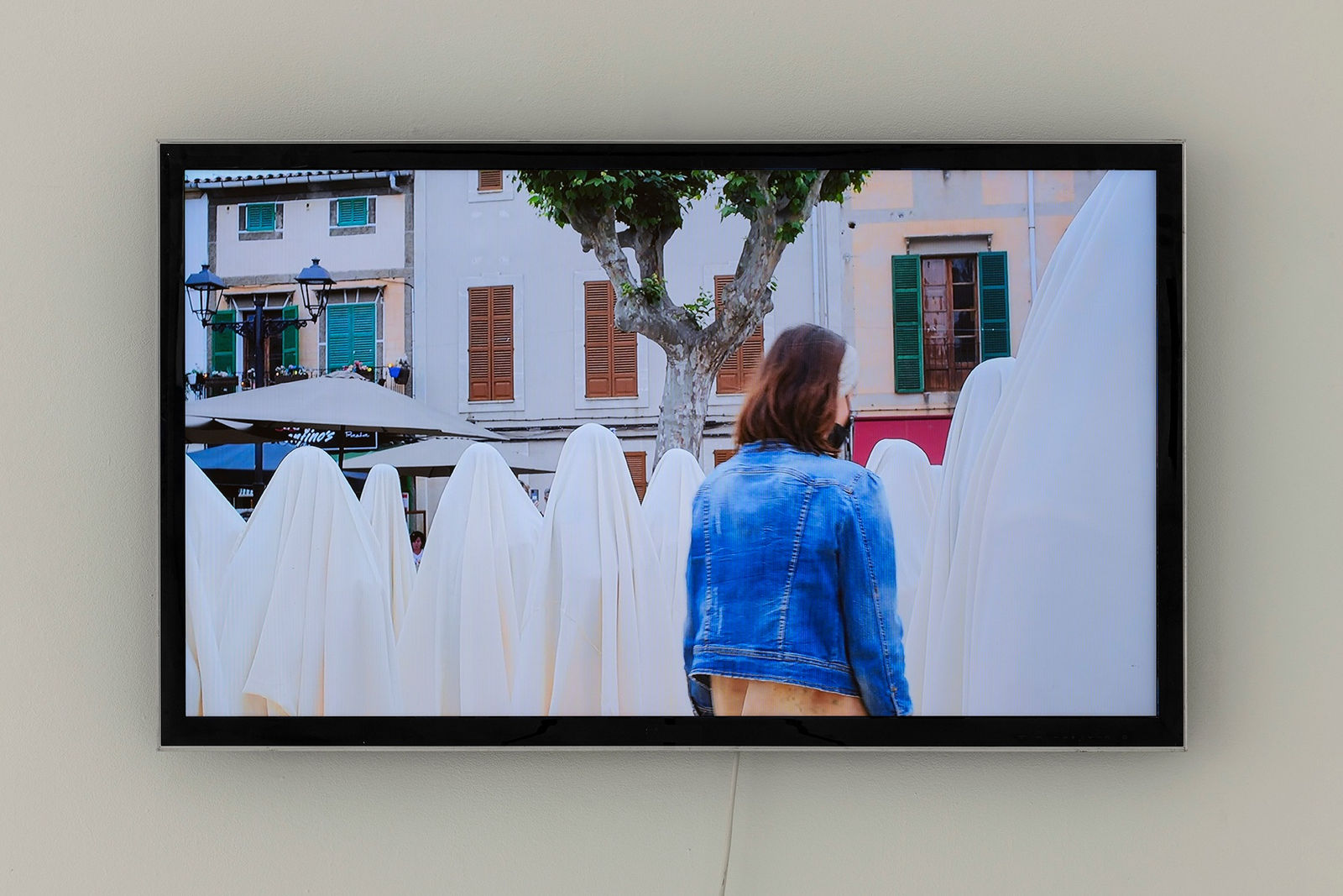 Regina José Galindo, Nuestra mayor venganza es estar vivas, 2021