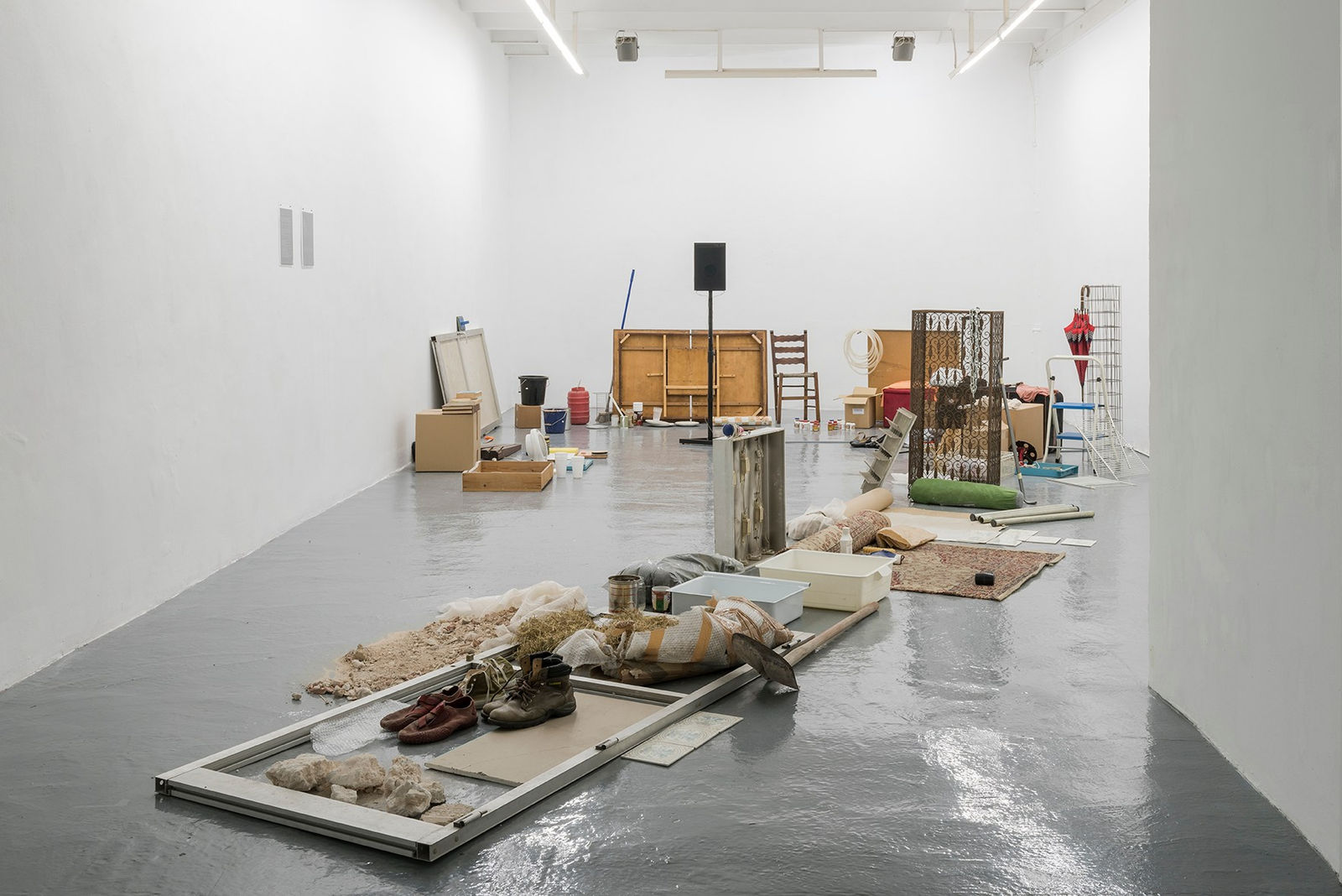 Adrian Melis, Anechoic Room, 2017