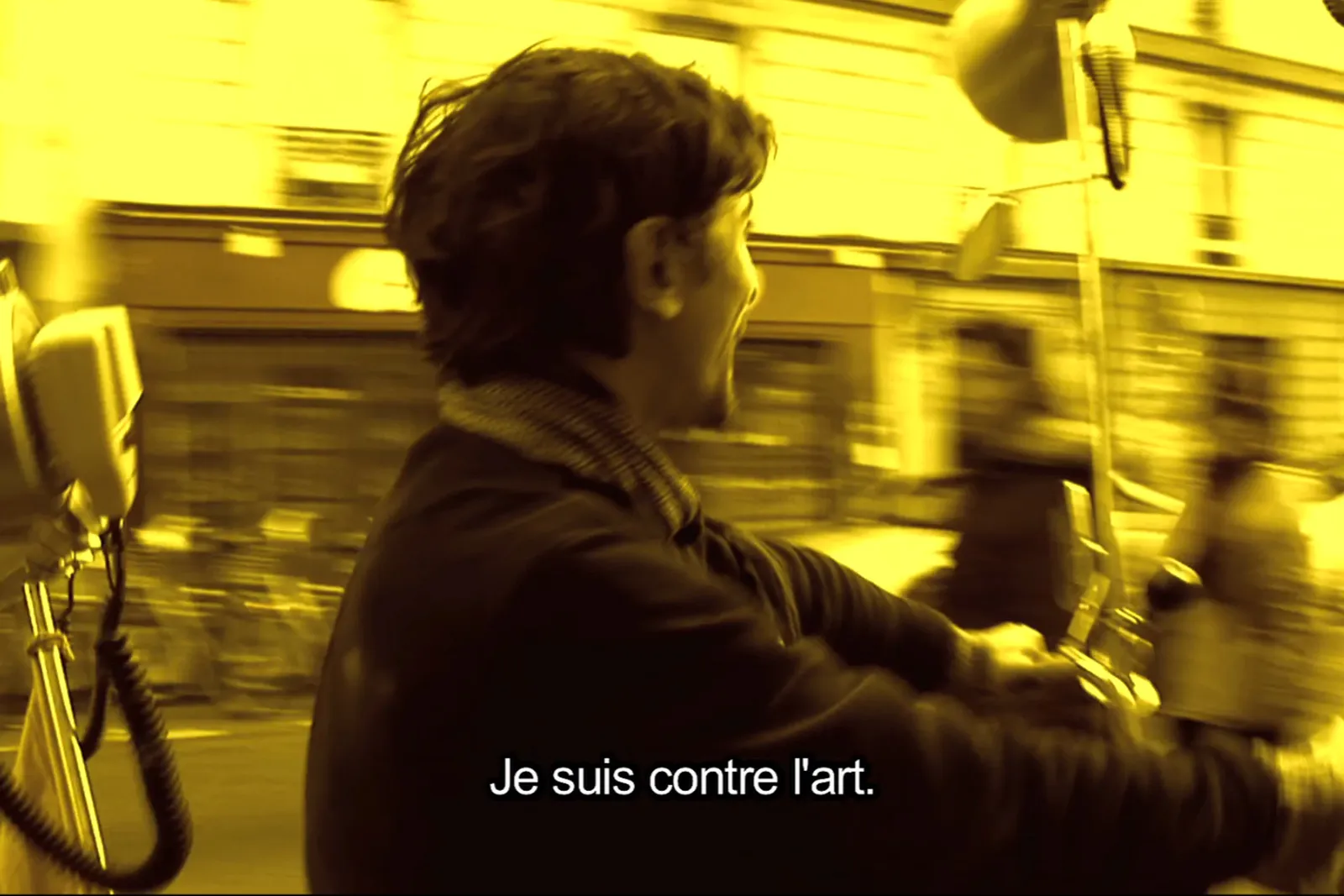 Marinella Senatore, Protest Bike Paris. Video