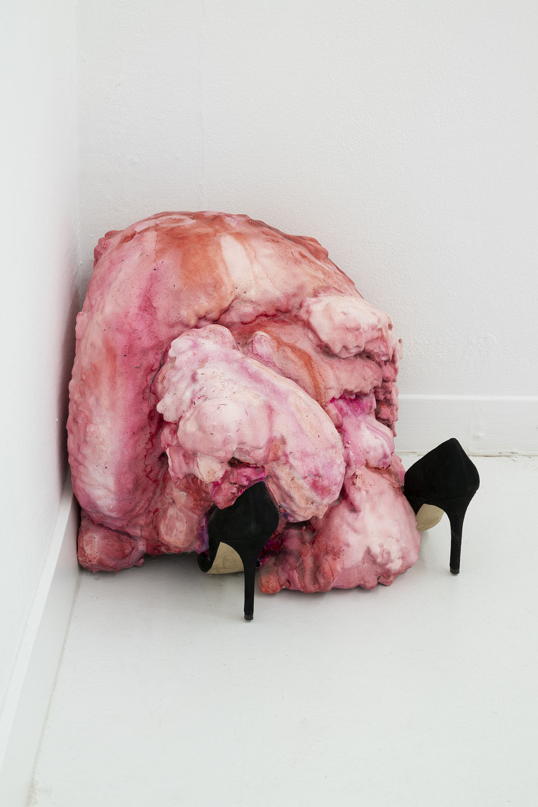 Marina Vargas, Yo la Llevo. Juegos y Cargas, 2017