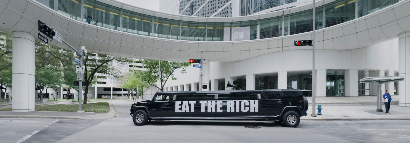 DEMOCRACIA, ORDER, Act. 1, Eat the Rich, 2018