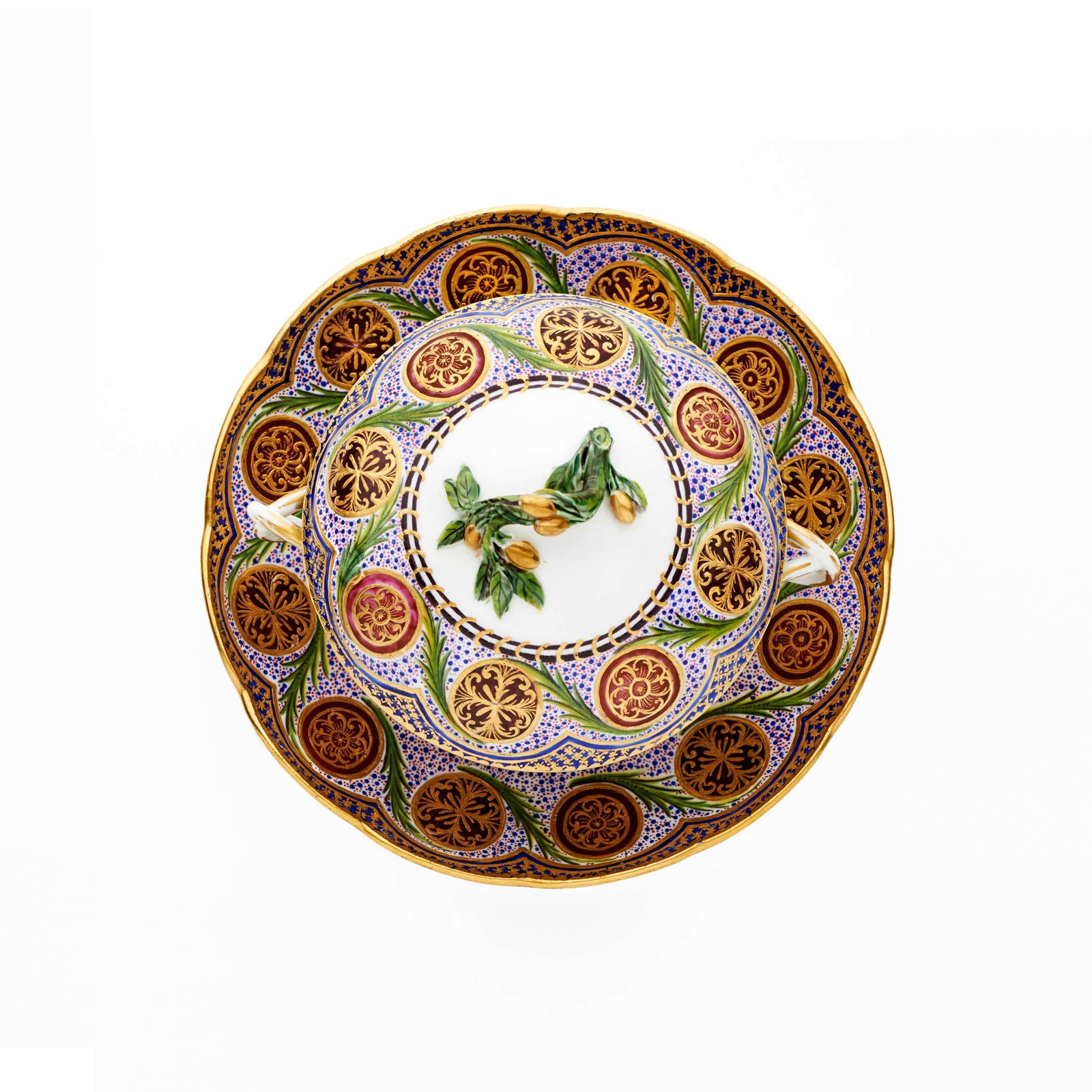 Sèvres Porcelain, A Sèvres Lidded Bowl on Stand, 1764