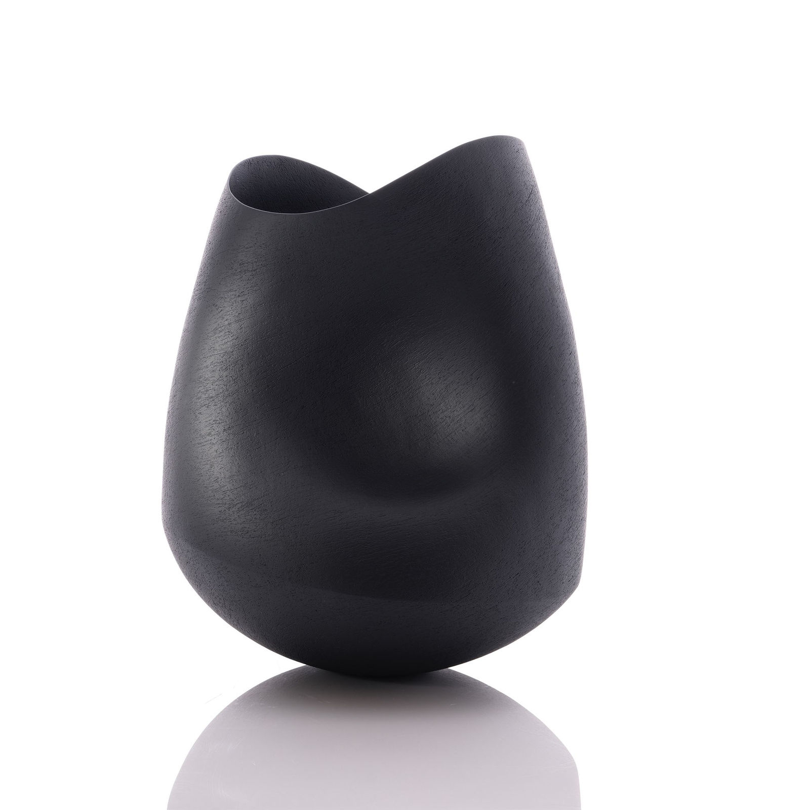 Ashraf Hanna, Black Undulating Vessel, 2024