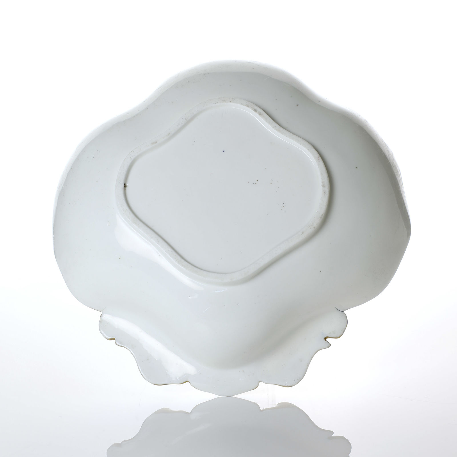 Sèvres Porcelain, A Soft-Paste Sèvres Porcelain Shell-Shaped Dish, circa 1761