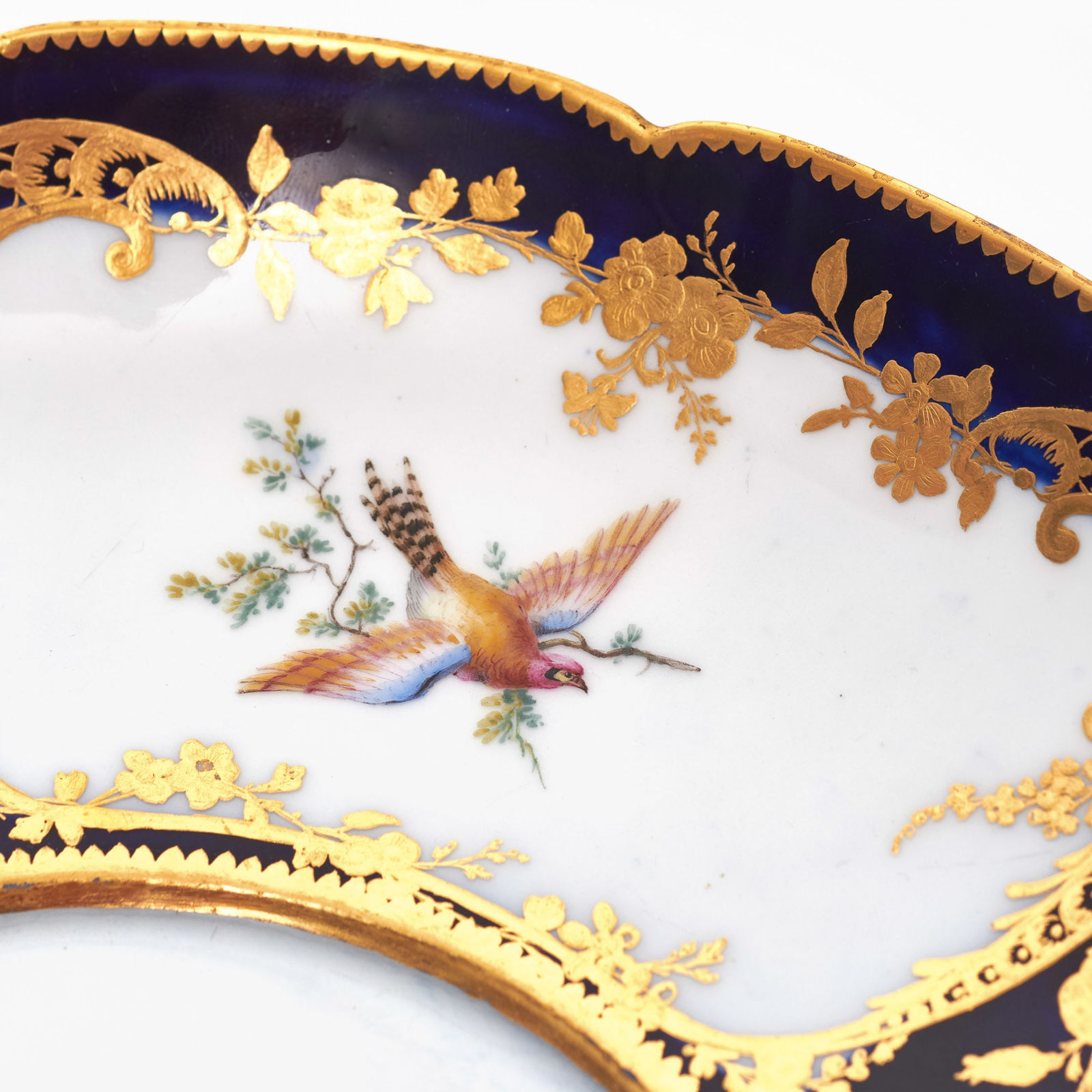 Sèvres Porcelain, A Soft-Pate Vincennes Porcelain Ecuelle, Cover & Stand, 1754