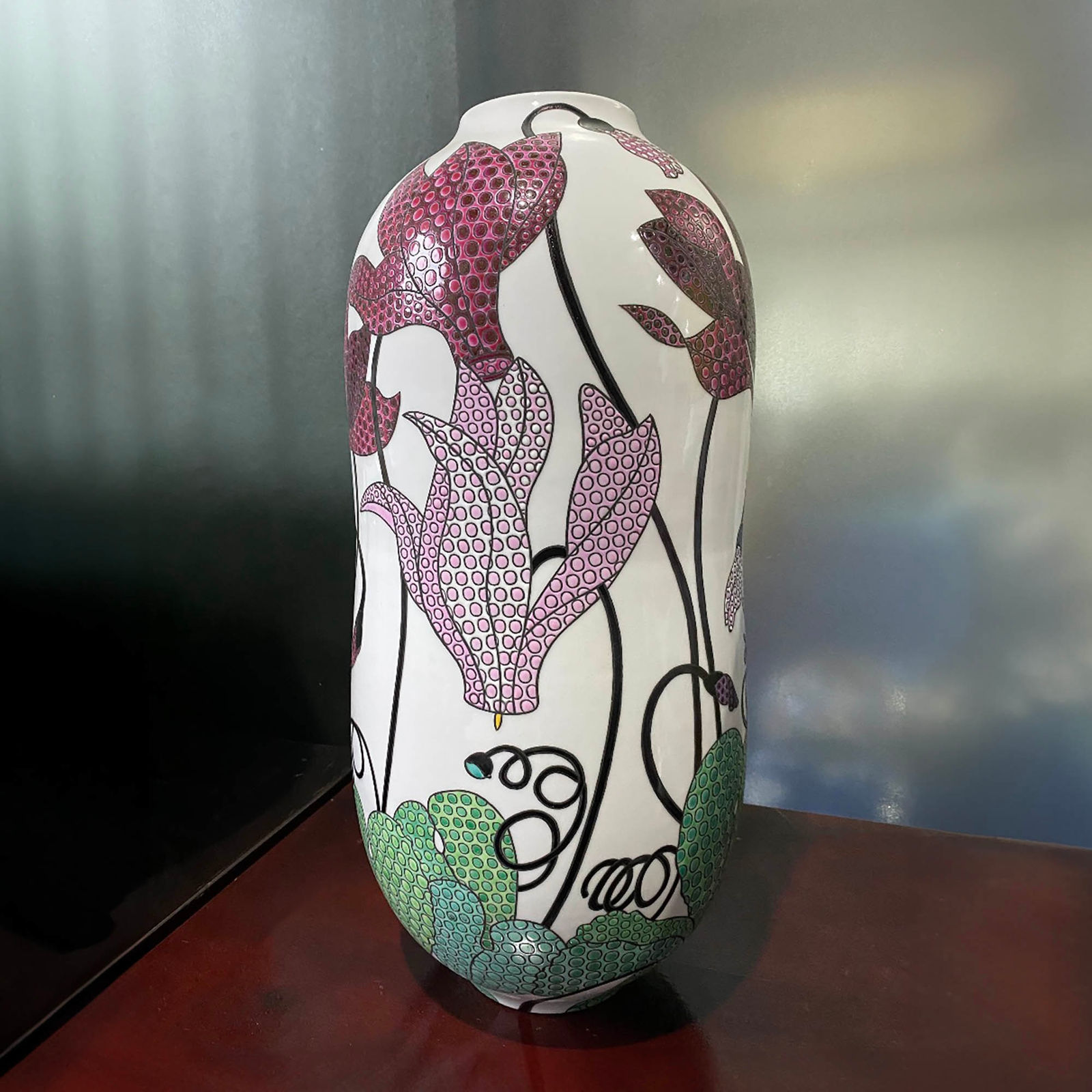 Felicity Aylieff, Cyclamen: Persian Violet I, 2024