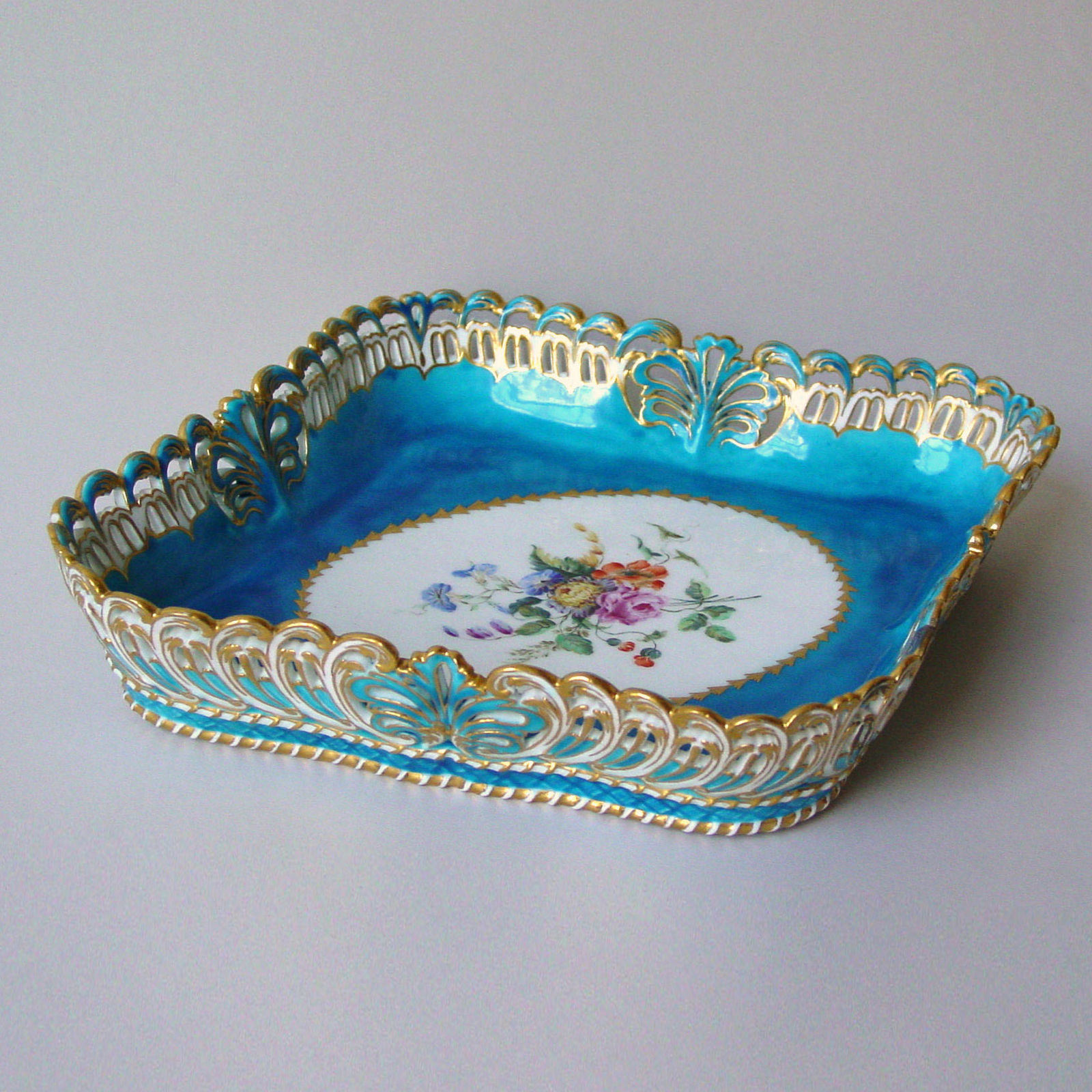 Sèvres Porcelain, A Tremendously Rare and Beautiful Basket Tray made for Louis XV, 1754-55