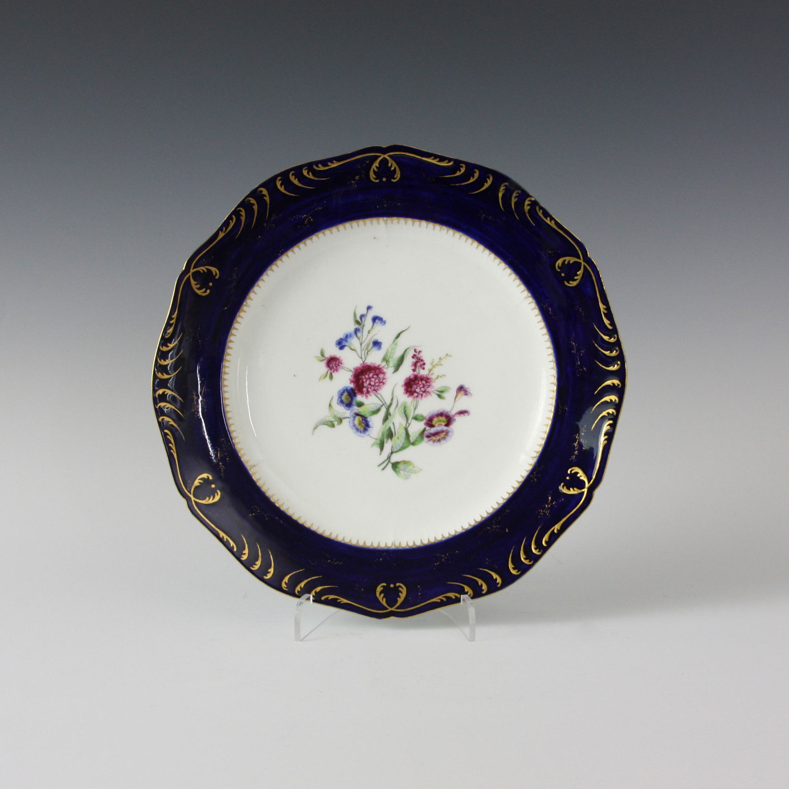 Sèvres Porcelain, A Vincennes Porcelain Plate, circa 1752-53