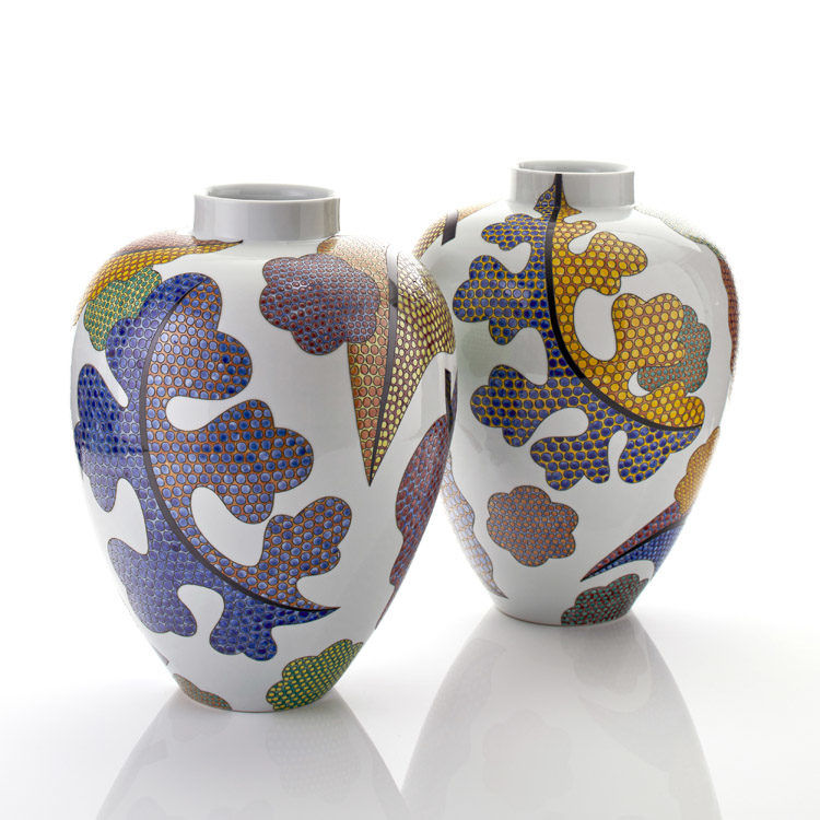 Felicity Aylieff, A Pair of Fencai Leaves Vases, 2021