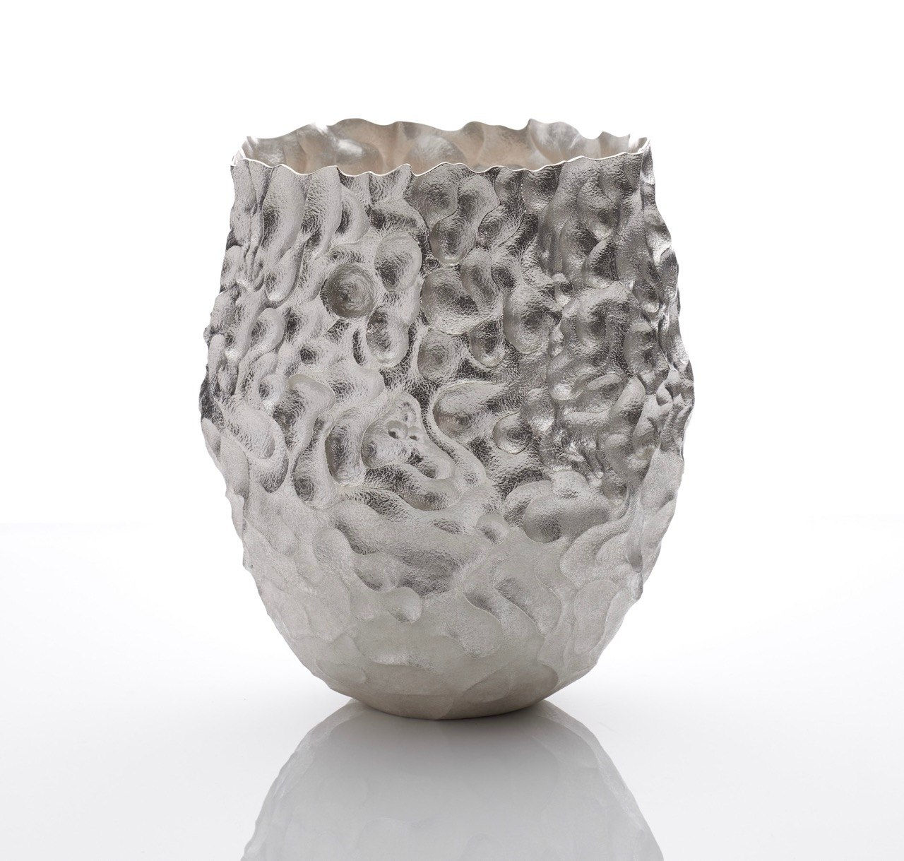 Hiroshi Suzuki, Miyabi-Fire Vase, 2023