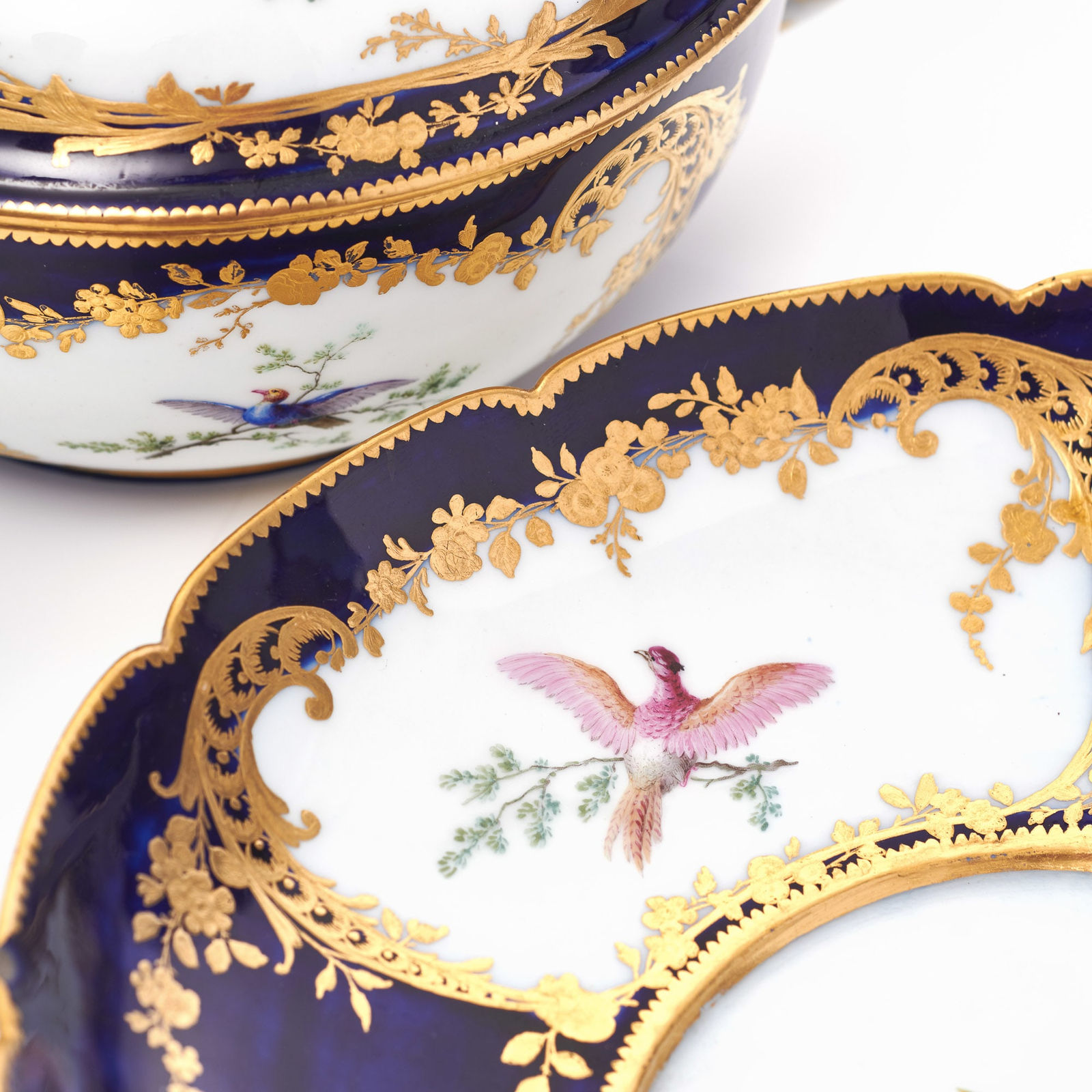 Sèvres Porcelain, A Soft-Pate Vincennes Porcelain Ecuelle, Cover & Stand, 1754