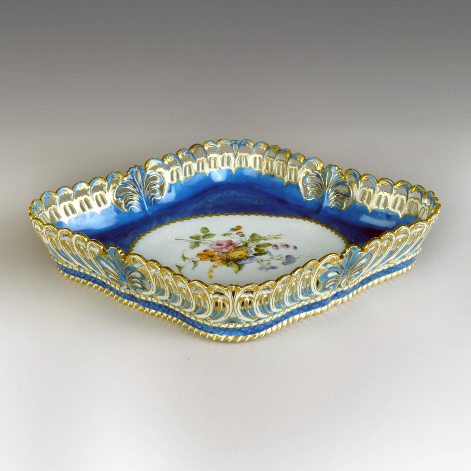 Sèvres Porcelain, A Tremendously Rare and Beautiful Basket Tray made for Louis XV, 1754-55