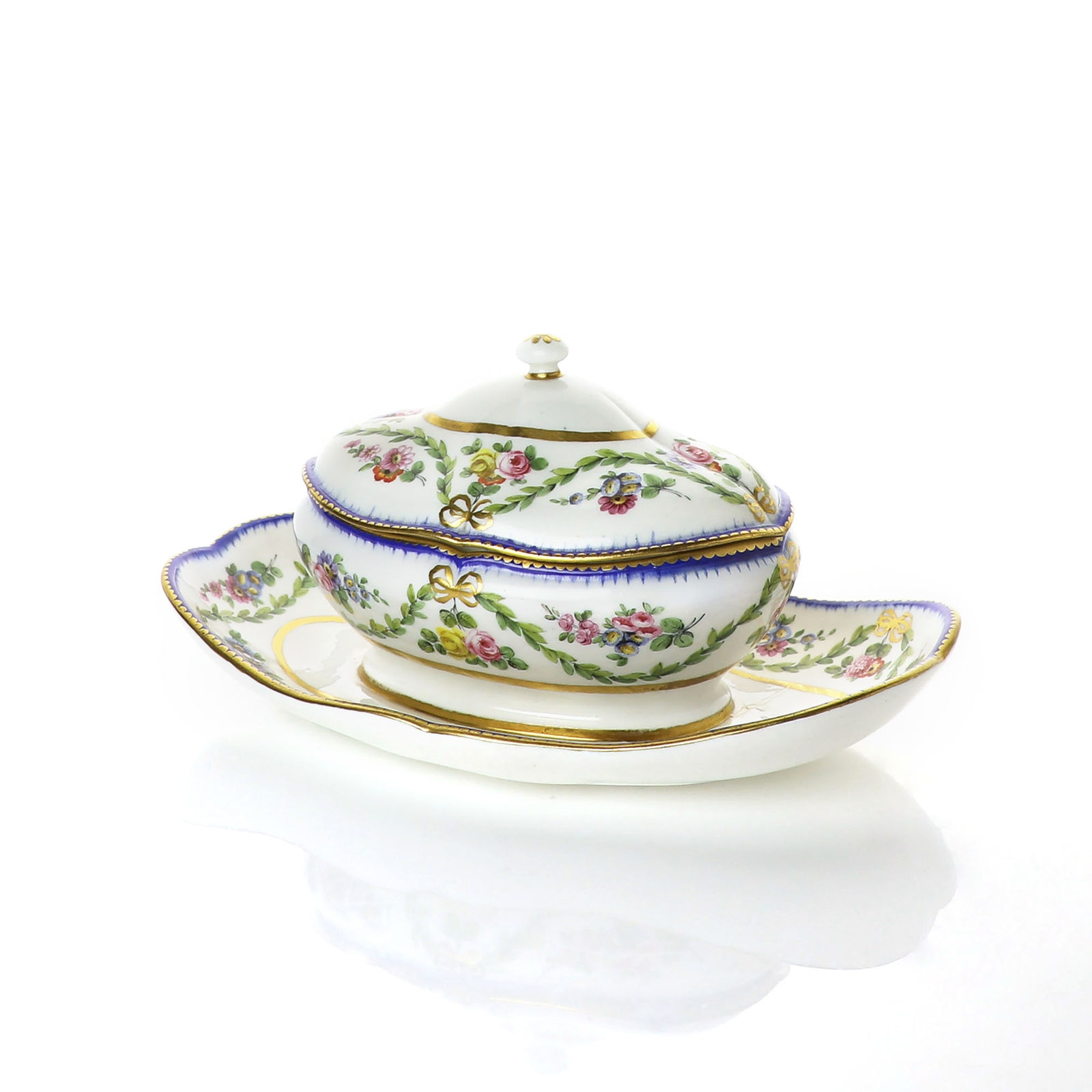 Sèvres Porcelain, A 18th Century Sèvres Sugar Bowl from the Count Sparre Service, 1777